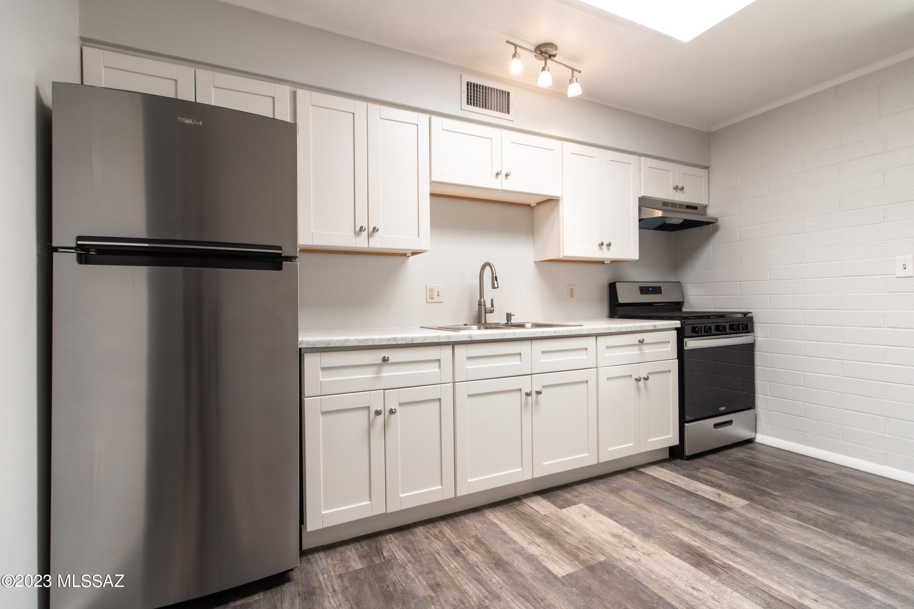 Silverbell West Condos - Residential