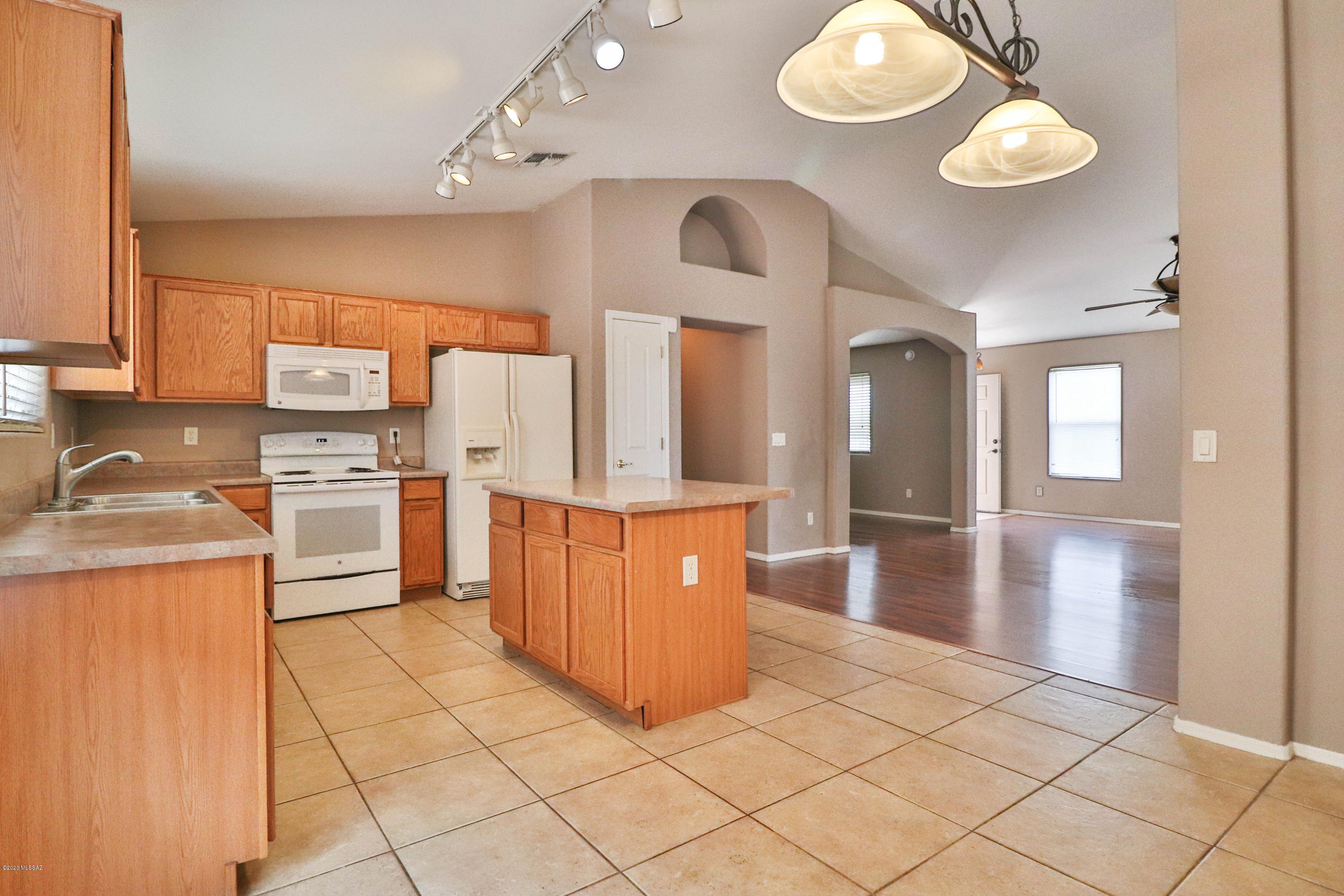 Rancho Del Lago (608-1030) - Residential