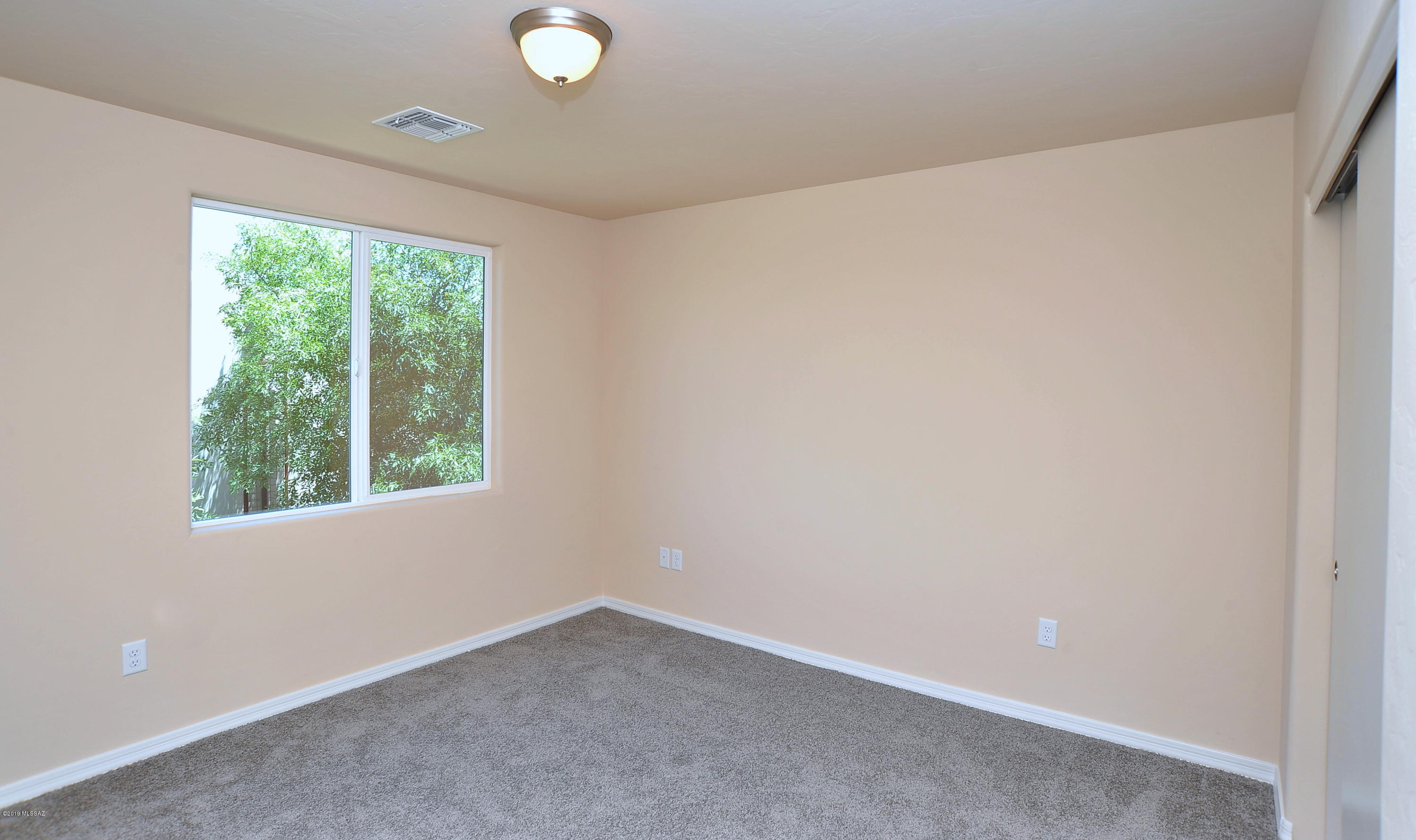 Catalina Poultry Acres NO 2 - Residential Lease