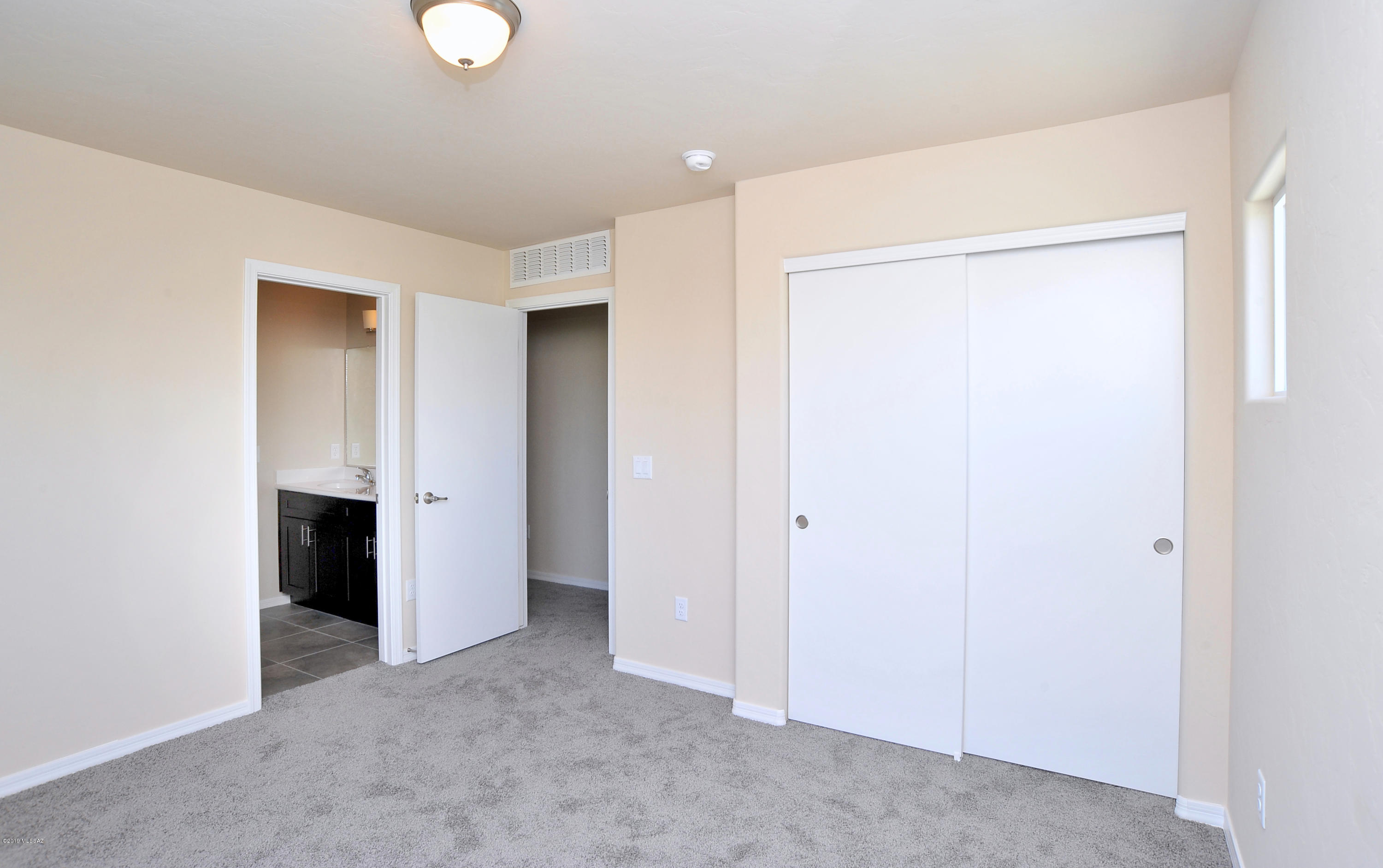 Catalina Poultry Acres NO 2 - Residential Lease
