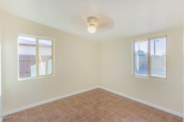Maryvale Manor - Residential