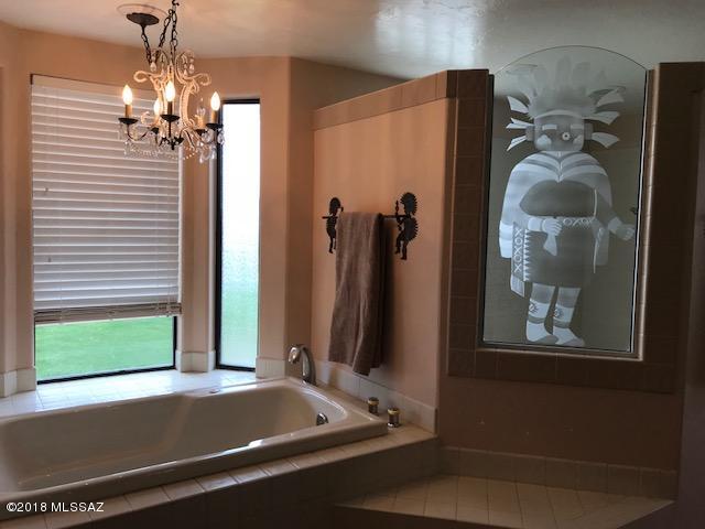 Casas Adobes Country Club Est. - Residential