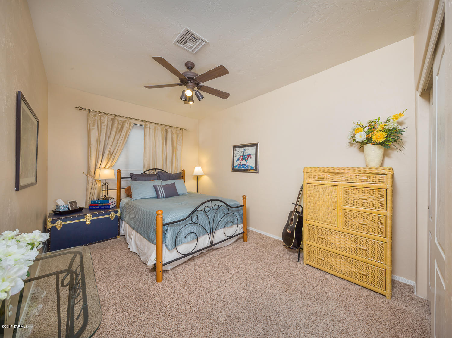 Marquette Place (1-44) - Residential