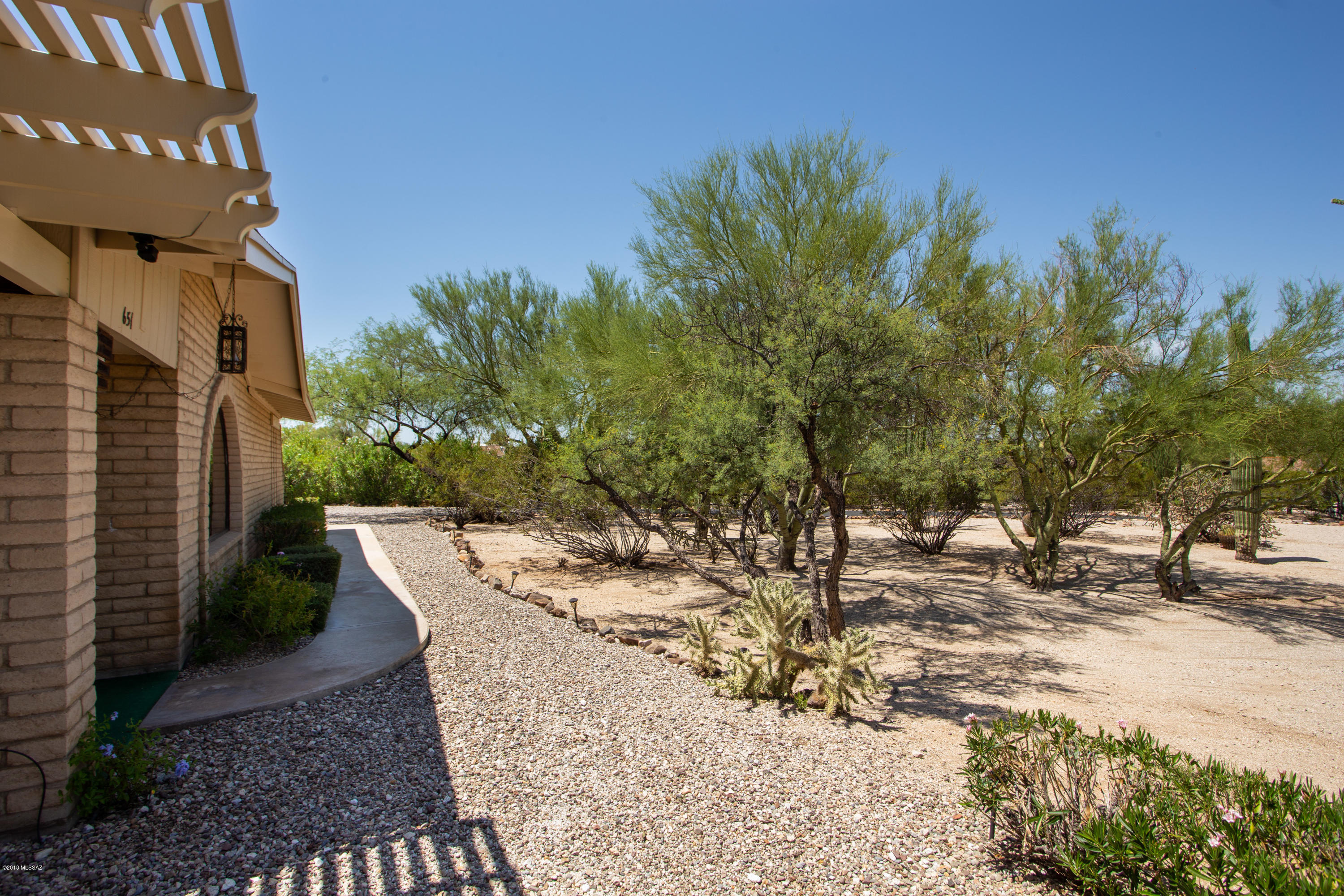 Rancho Del Este (1-128) - Residential