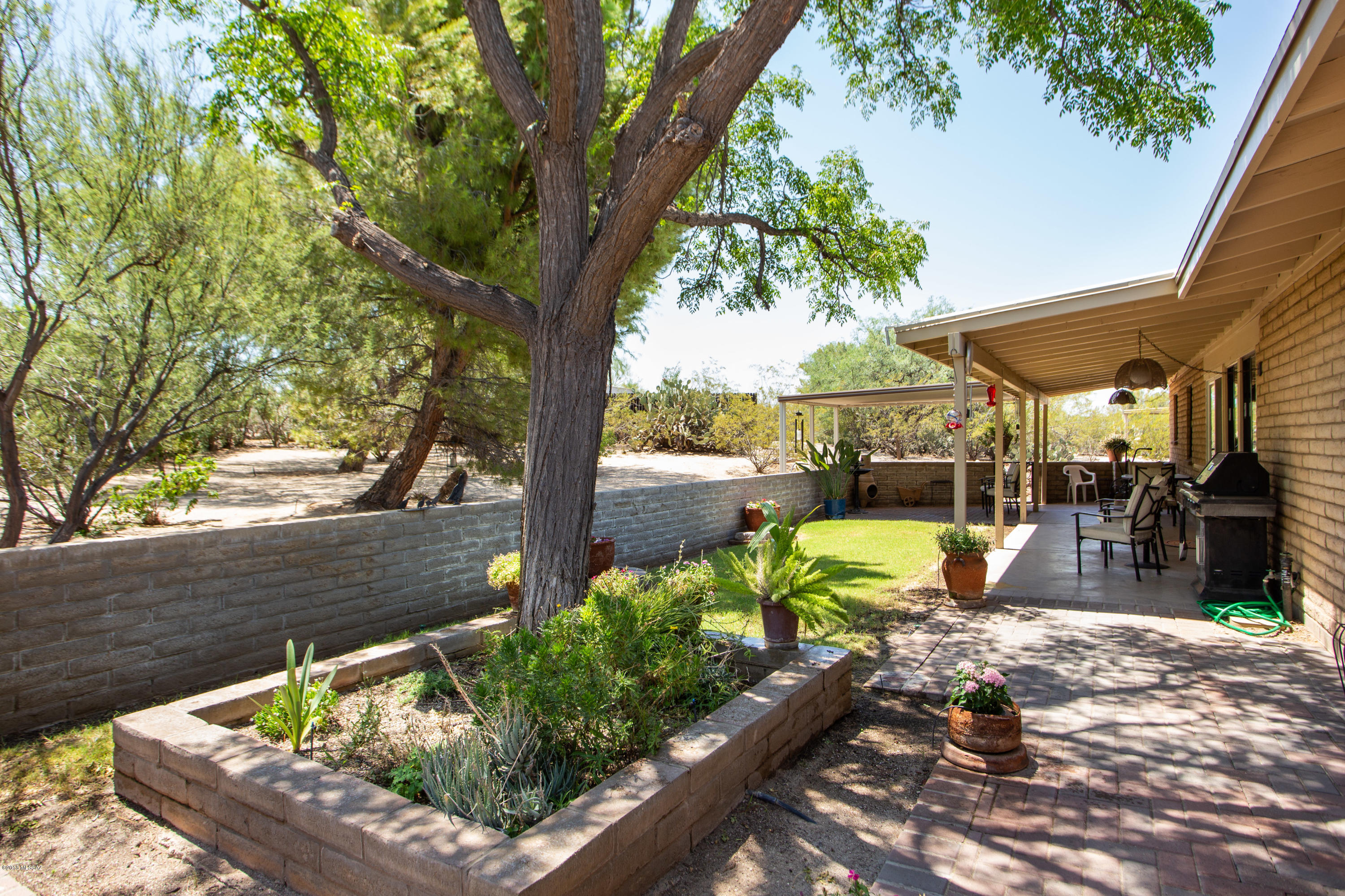 Rancho Del Este (1-128) - Residential
