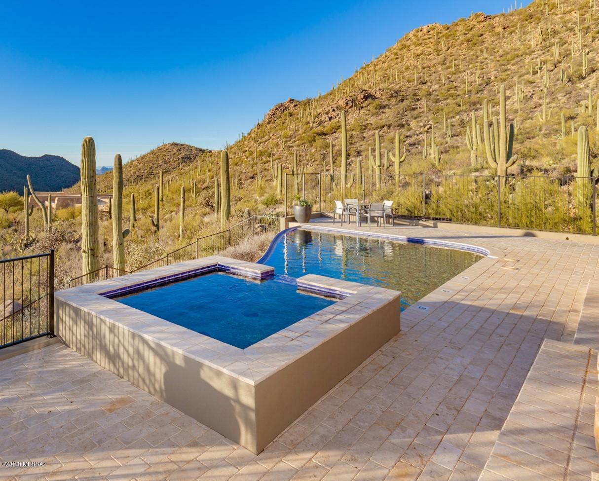 Canyon Pass III At Dove Mountain (111-181) - Residential