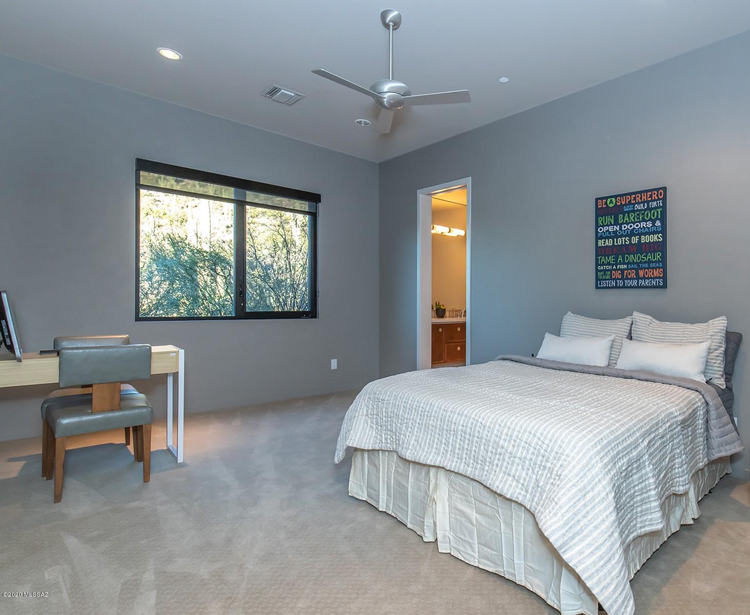 Canyon Pass III At Dove Mountain (111-181) - Residential