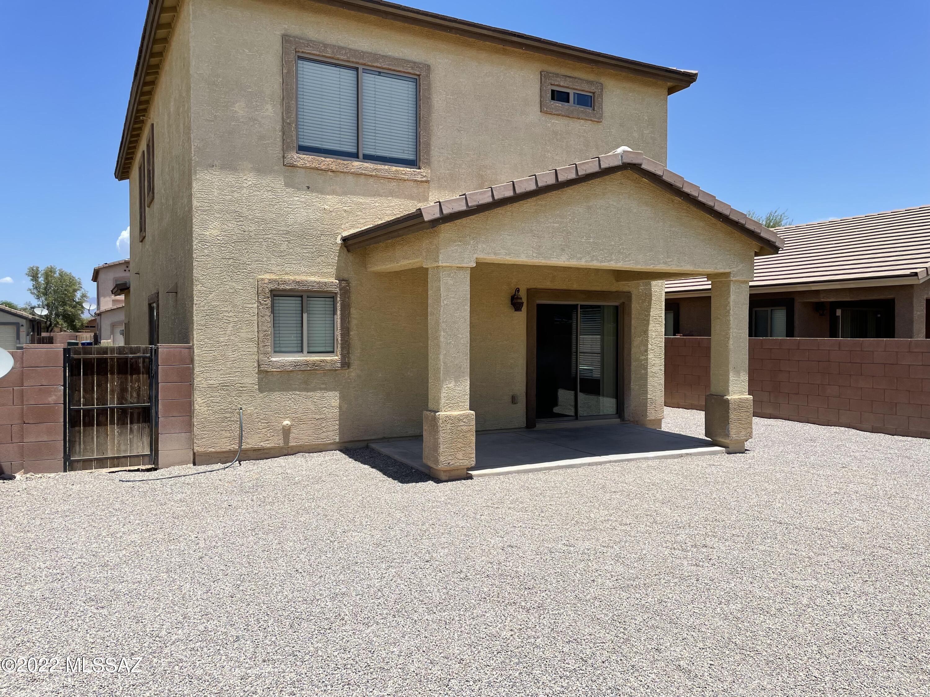 Valencia Reserve South (1-315) - Residential Lease