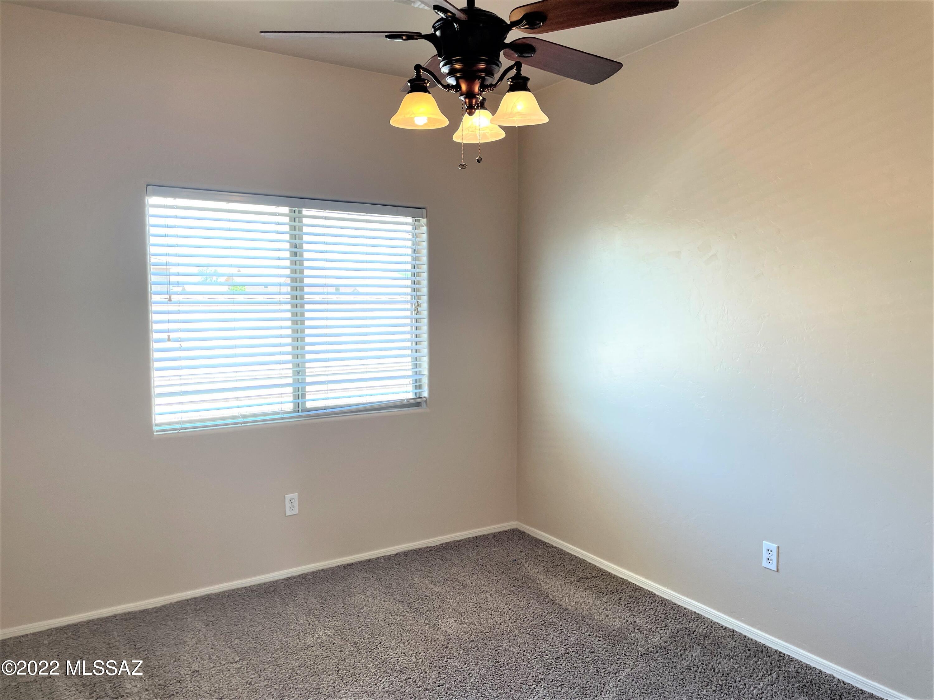 Valencia Reserve South (1-315) - Residential Lease