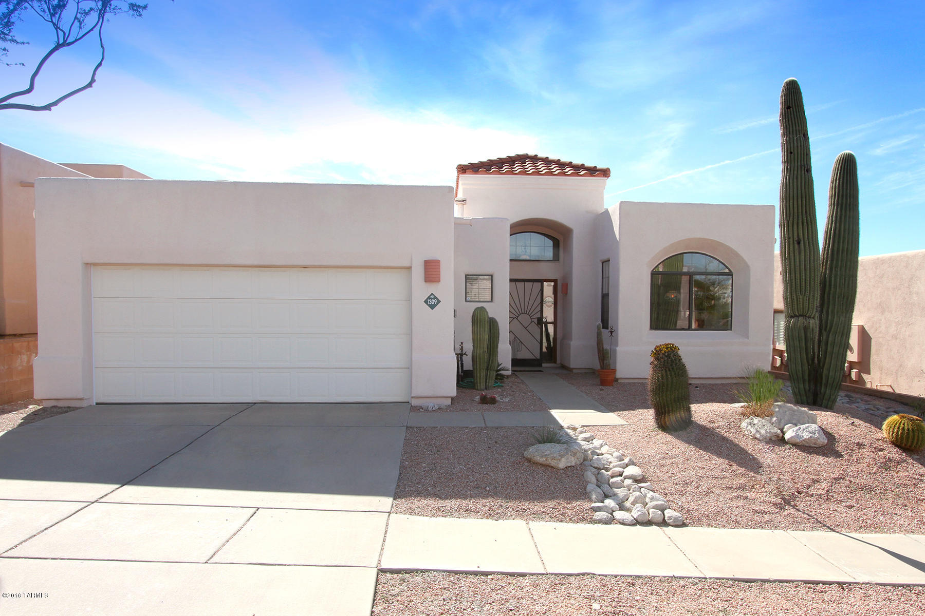 Hills On La Canada (The) - Residential