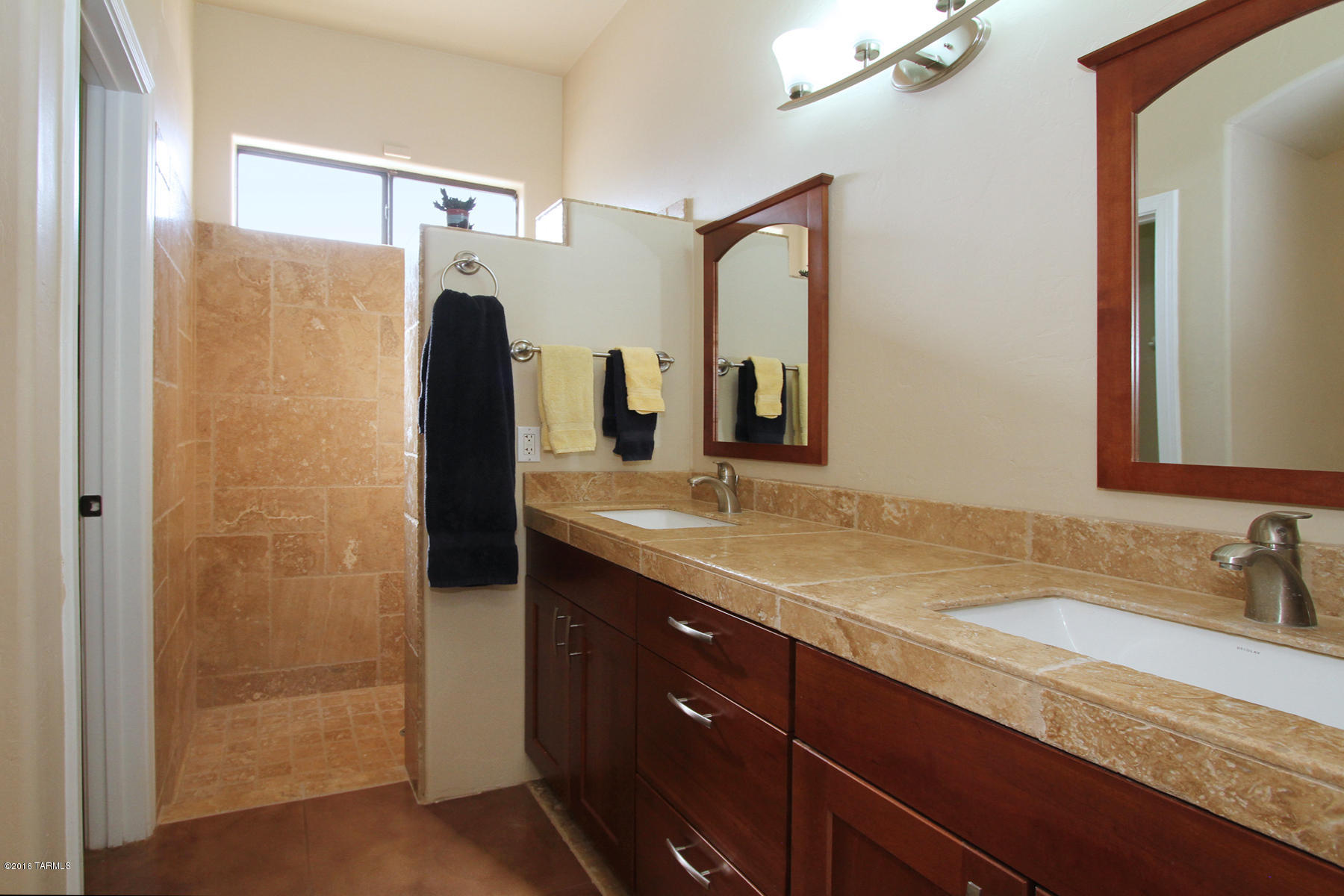 Hills On La Canada (The) - Residential