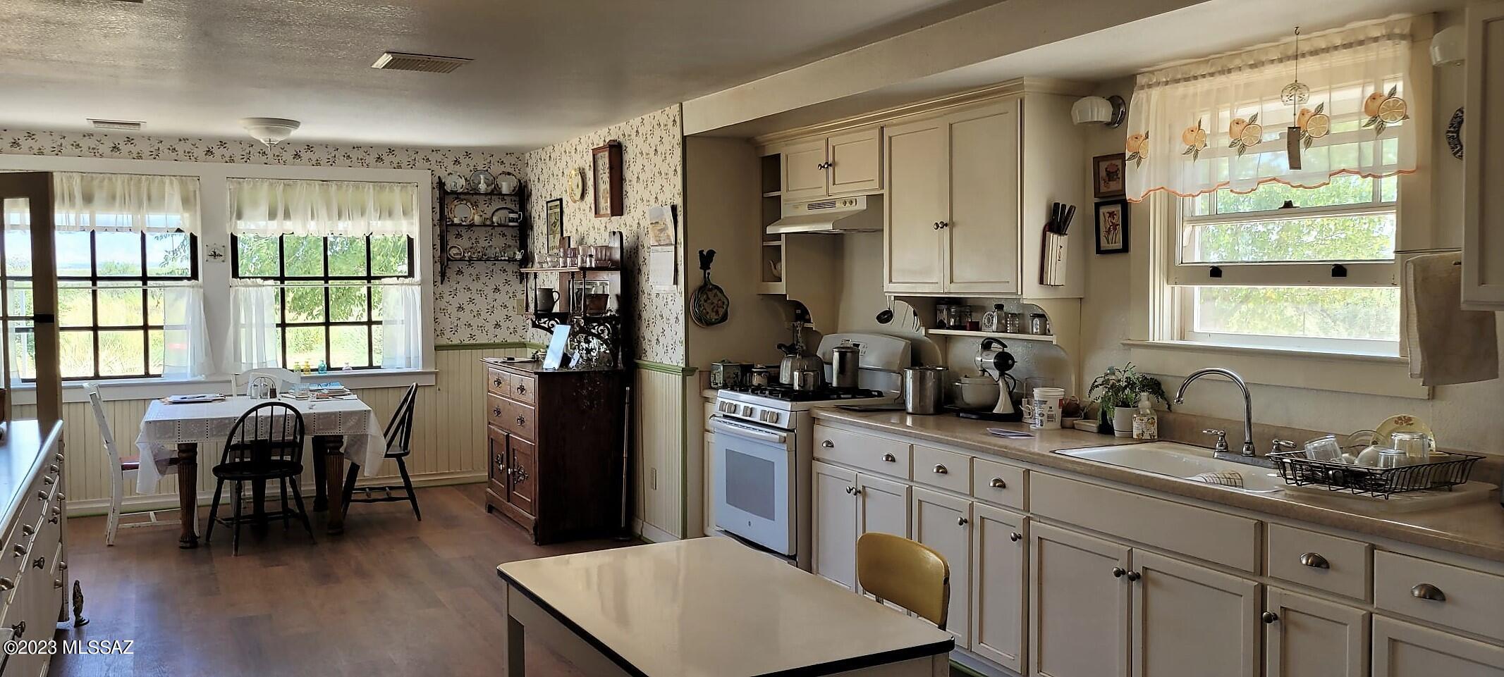 Sunizona Acres - Residential
