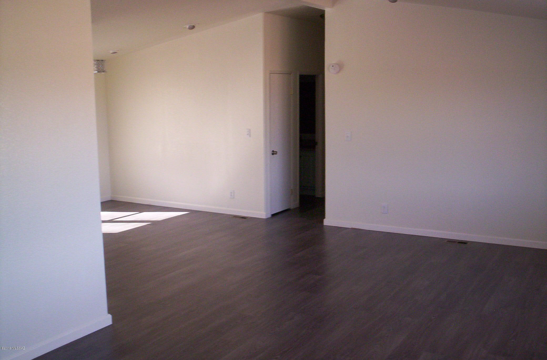 Unsubdivided - Residential