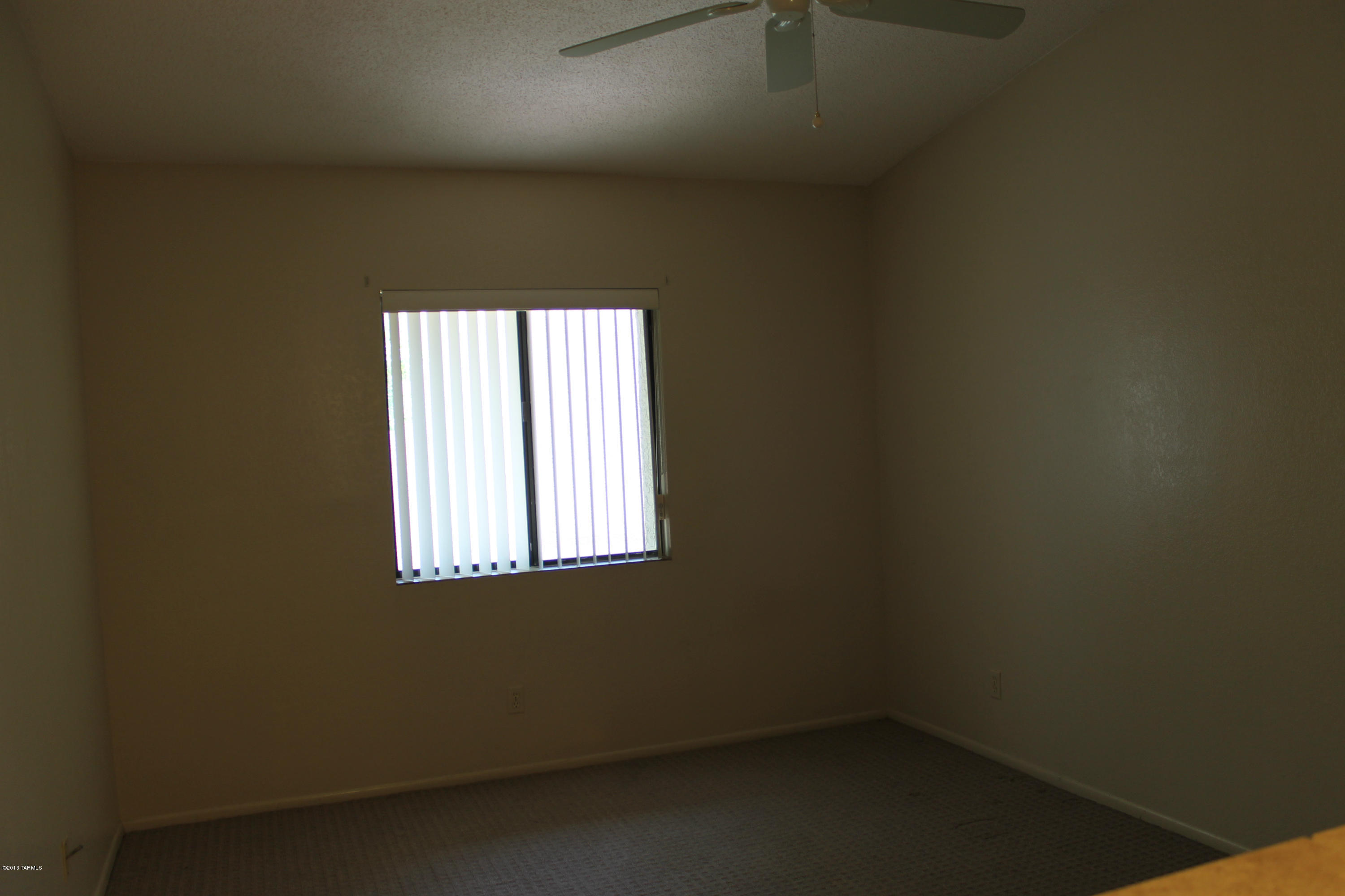 Woodland Place Condominiums (101-152, 201-252) - Residential Lease