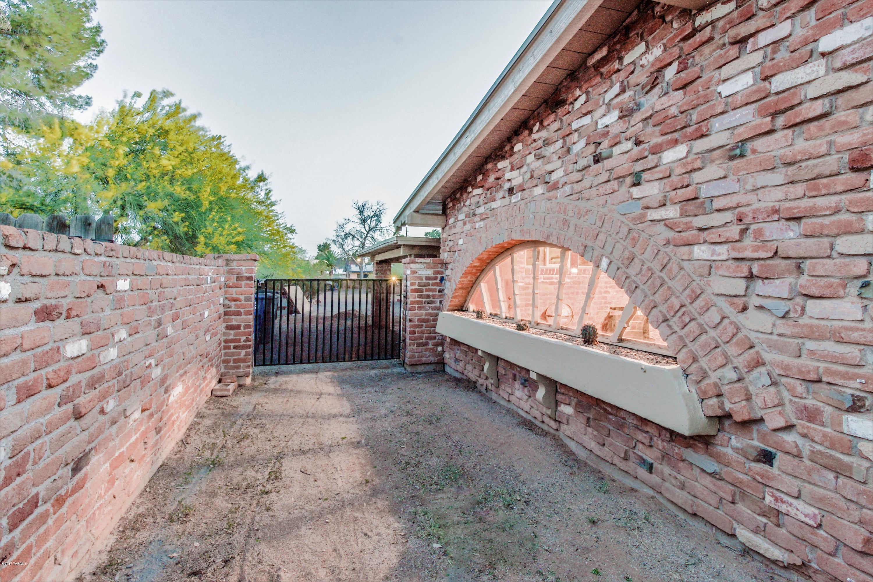 Richland Heights - Residential Income