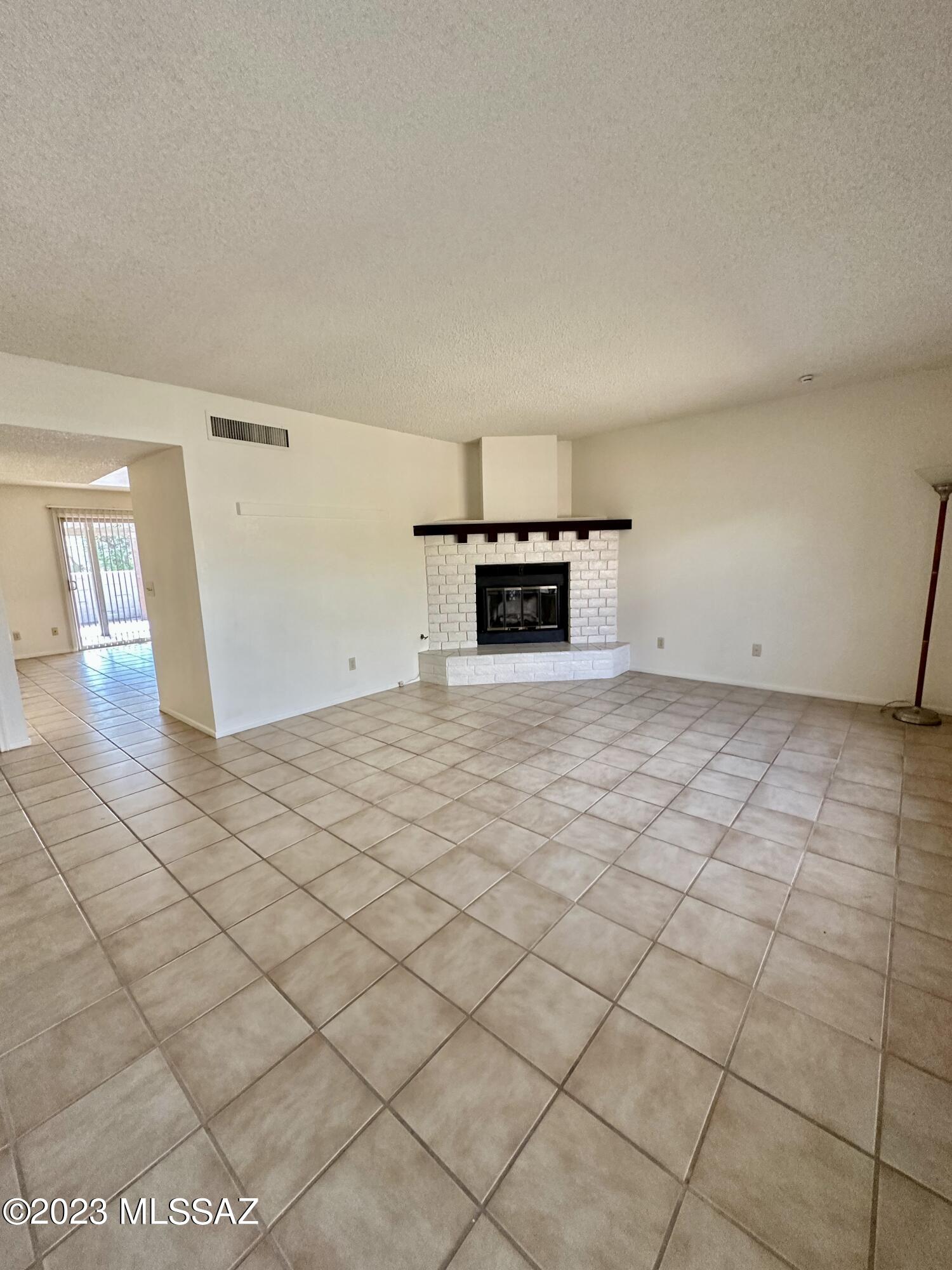 Quail Canyon (235-364) - Residential Lease