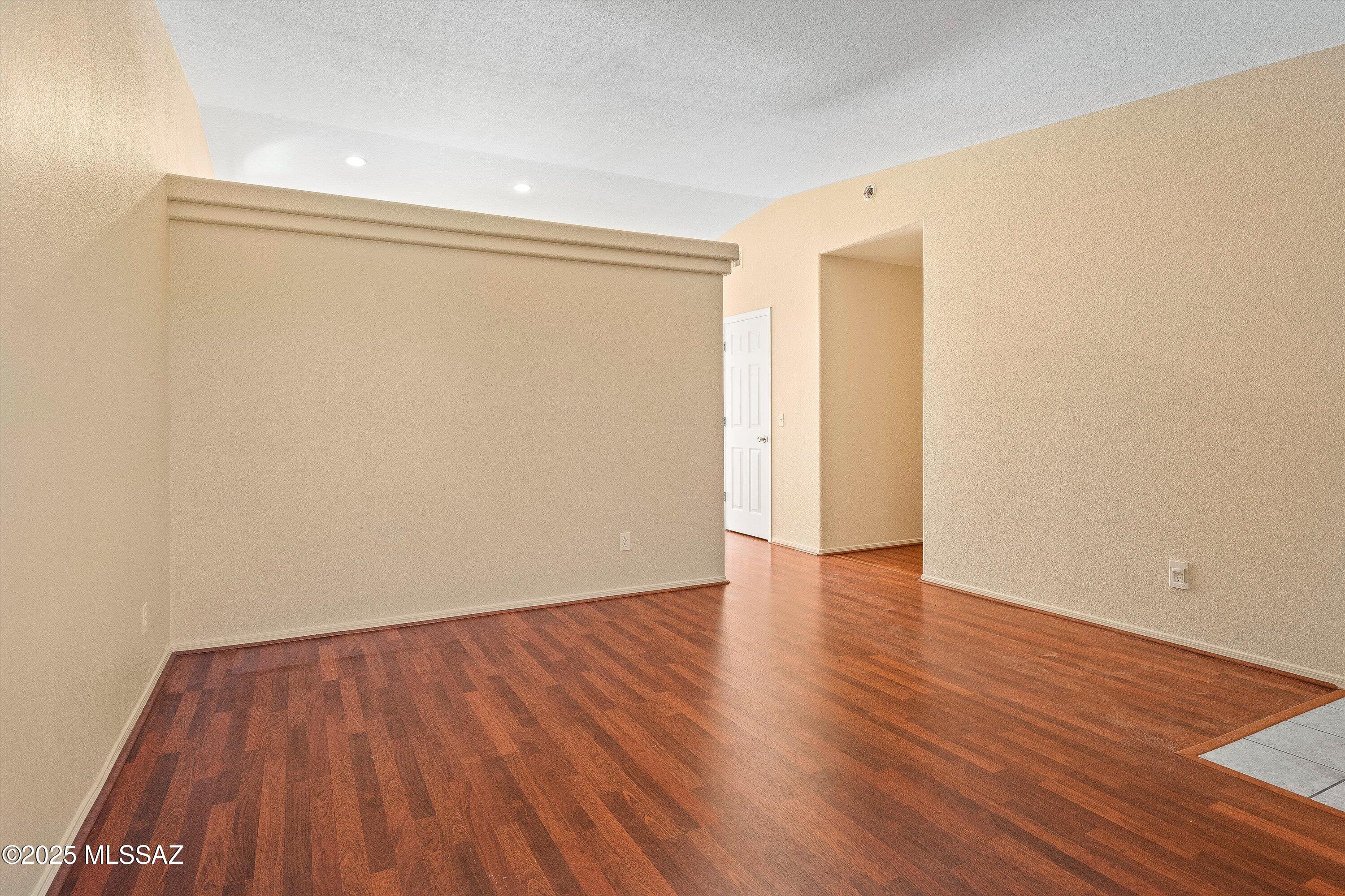 Fairway Groves (288-340) - Residential