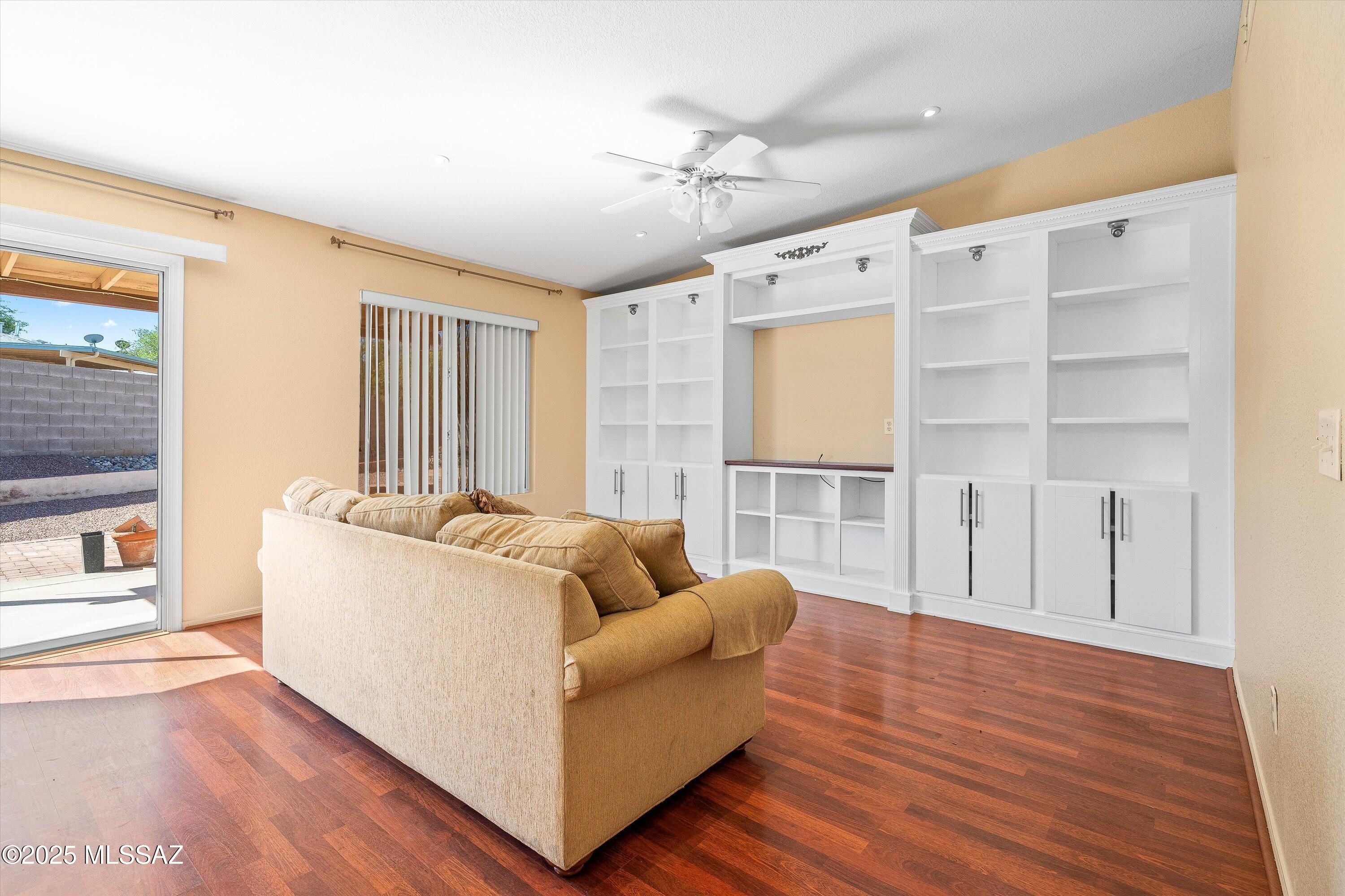 Fairway Groves (288-340) - Residential