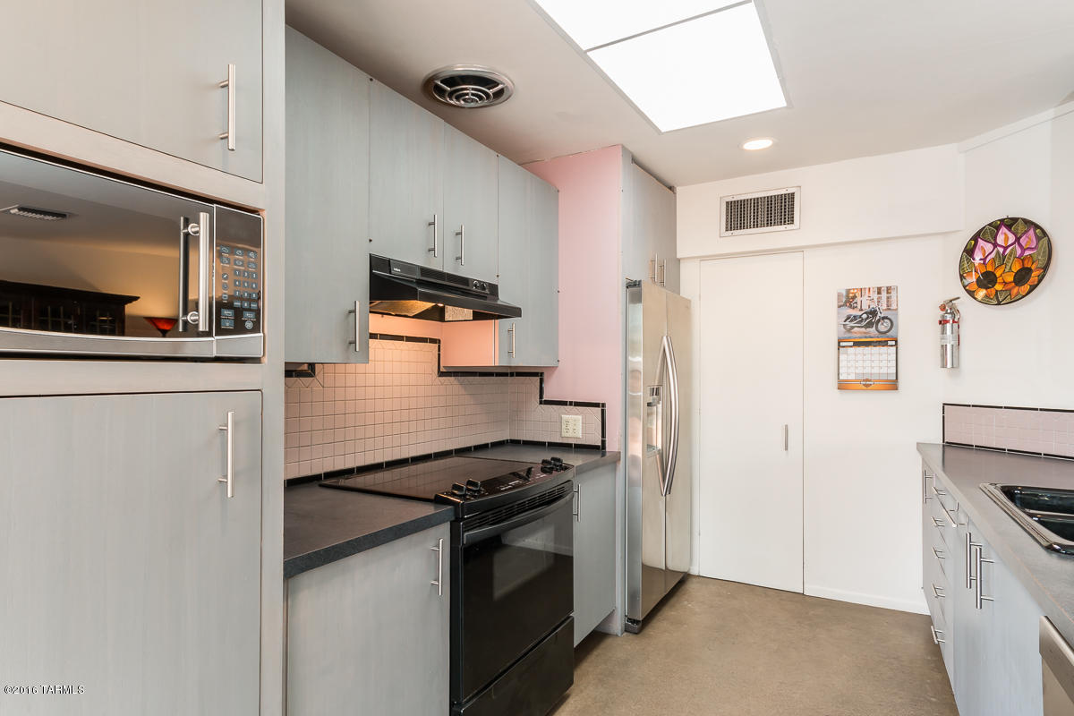 Leonora Annex - Residential