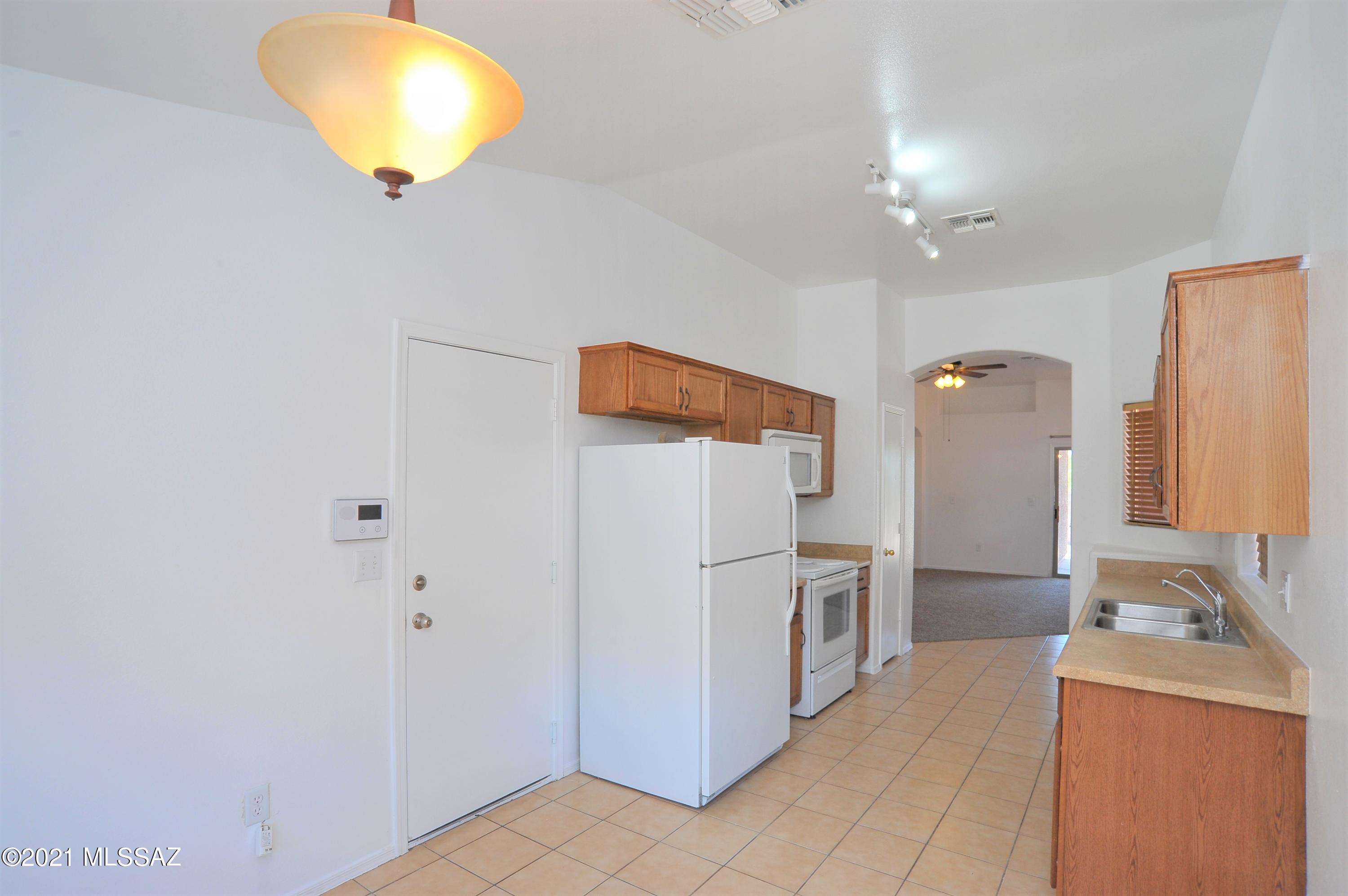 Tres Pueblos - Residential