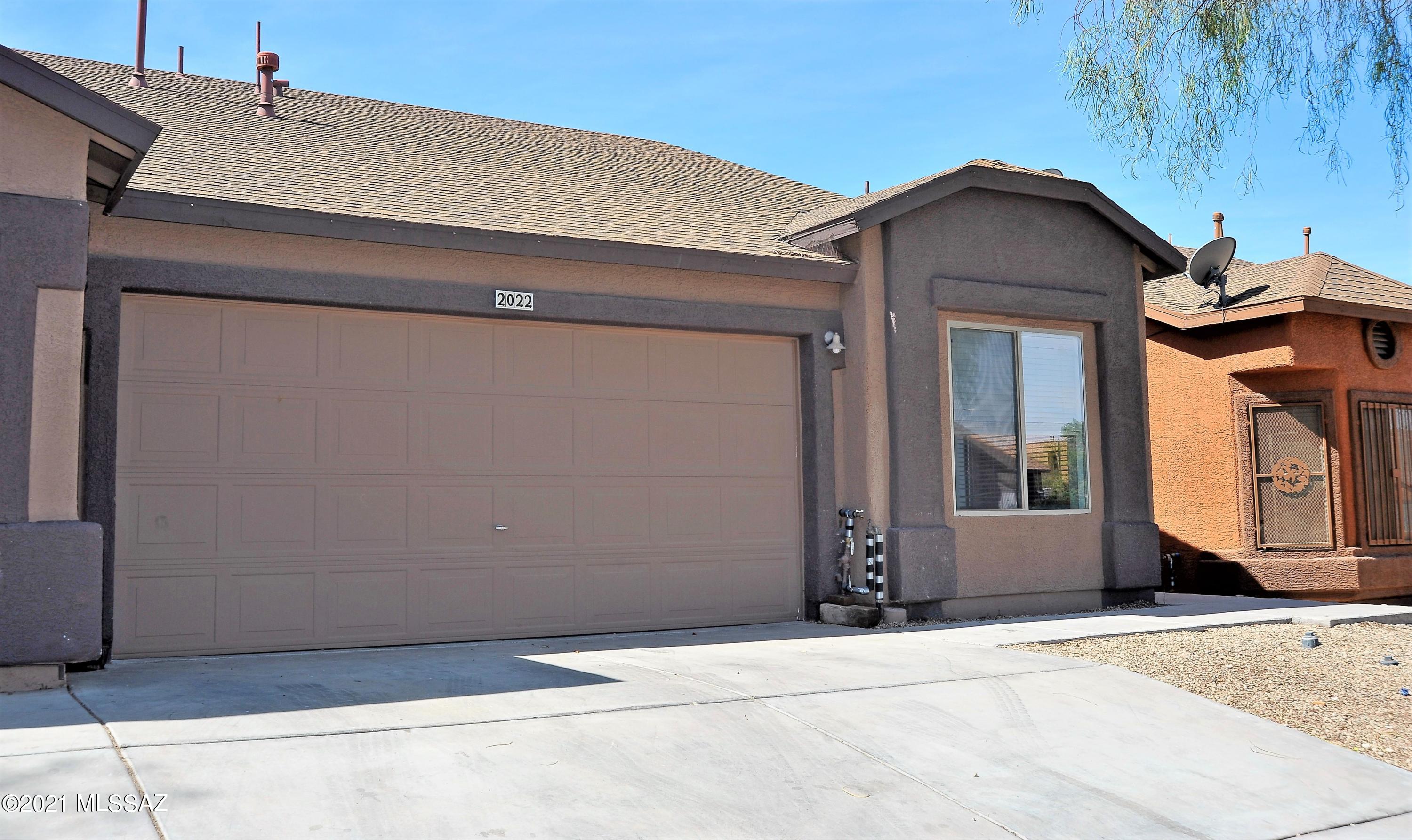 Tres Pueblos - Residential