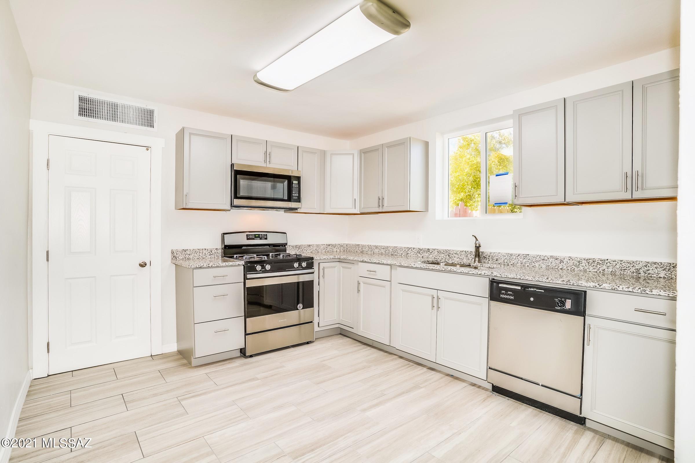 San Gabriel - Residential