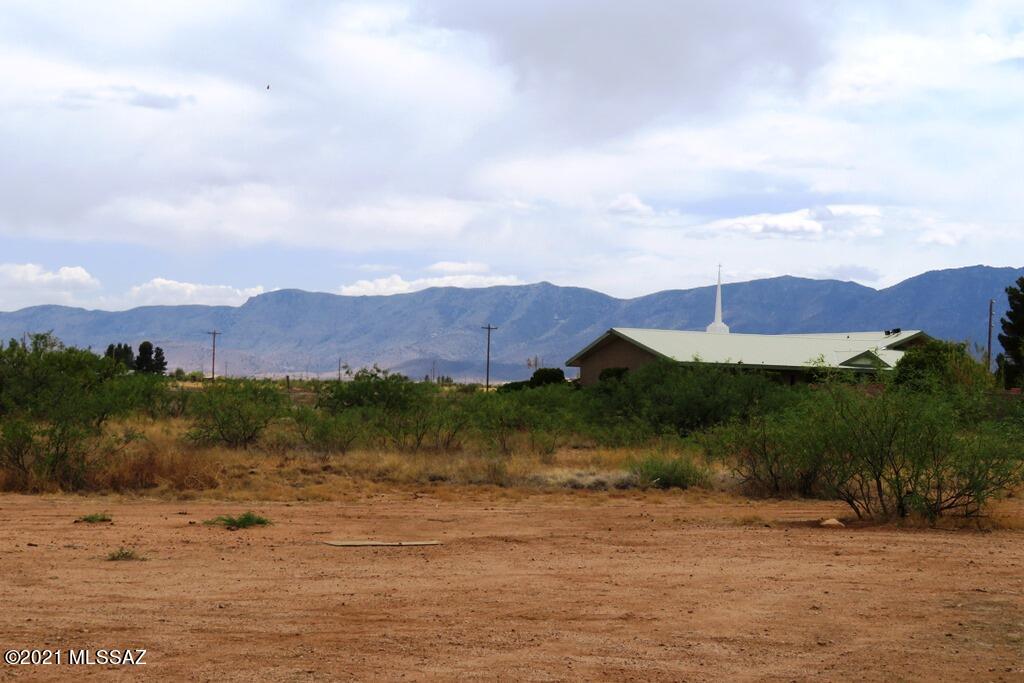 2 lots in town Pearce/Sunsites. Water and Sewer. 
Natural Gas available also. Plus Fiber Optic Internet! 2 lots for the price of one. Good mountain views. Paved streets. No HOA. Frame built homes only. All utilities are at the lot line.