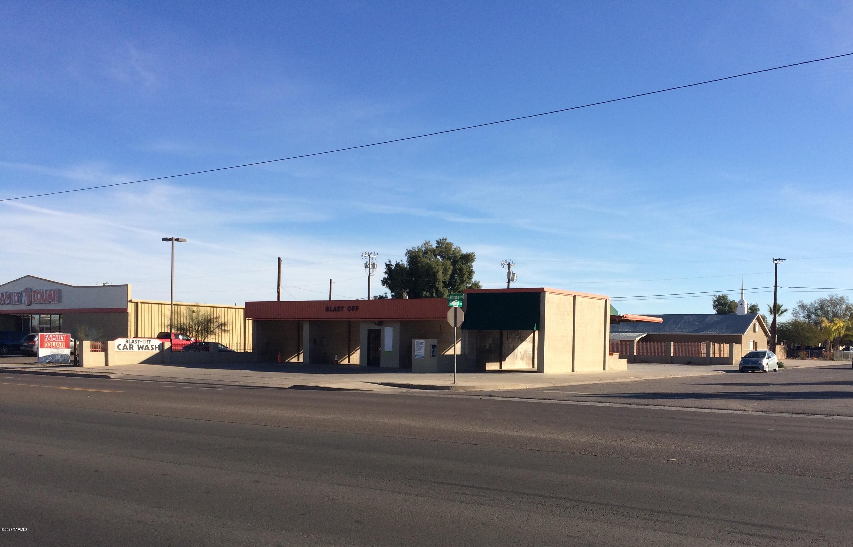 Self-service car wash on Arizona Blvd. (Hwy 87).  Great corner lot in downtown Coolidge, located on the NEC of Arizona Blvd. and Lindbergh Ave., directly across from the High School. Zoned C-2. 
Excellent Investment Opportunity! Submit an offer!