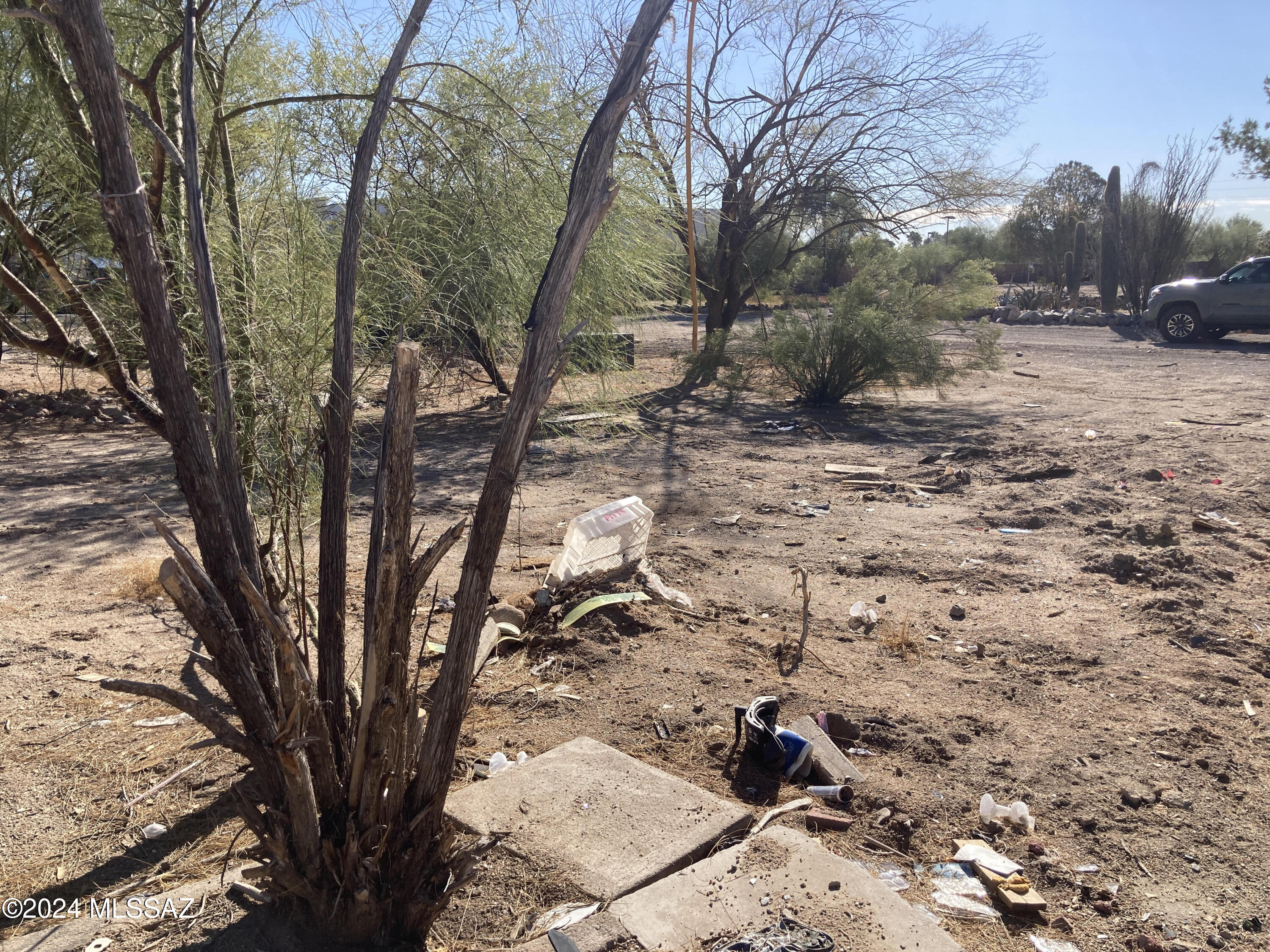 Small lot in area of development - adjacent to commercial businesses - Land use Limited Use - Well/Tower Site - faces River Road just west of La Canada