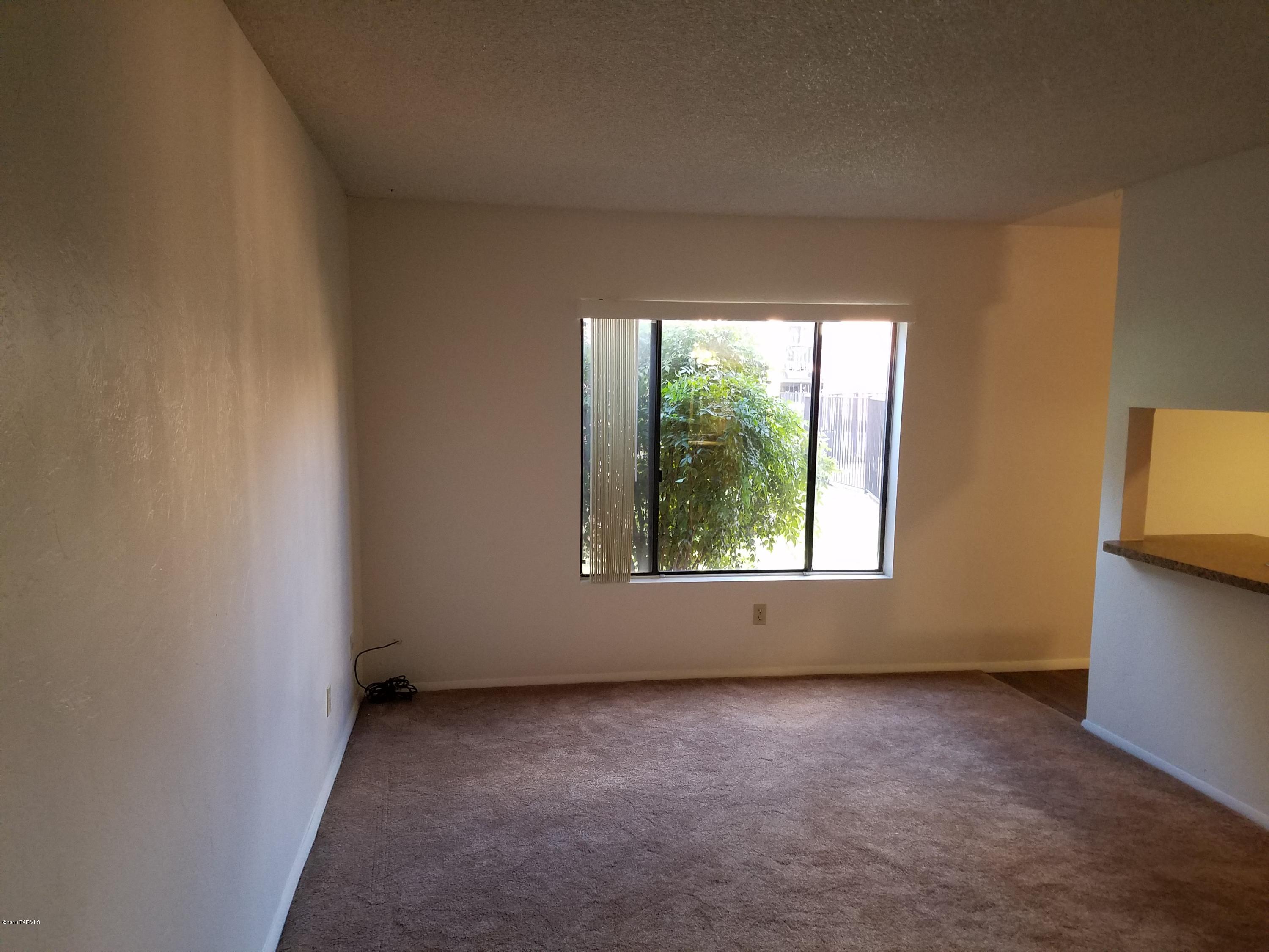 Columbus Park Condominiums (1-60) - Residential Lease