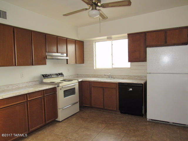 North Gate Town Houses (1) - Residential