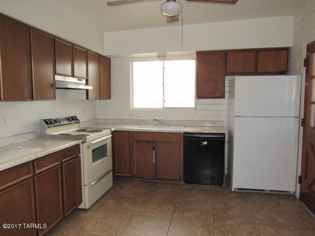 North Gate Town Houses (1) - Residential