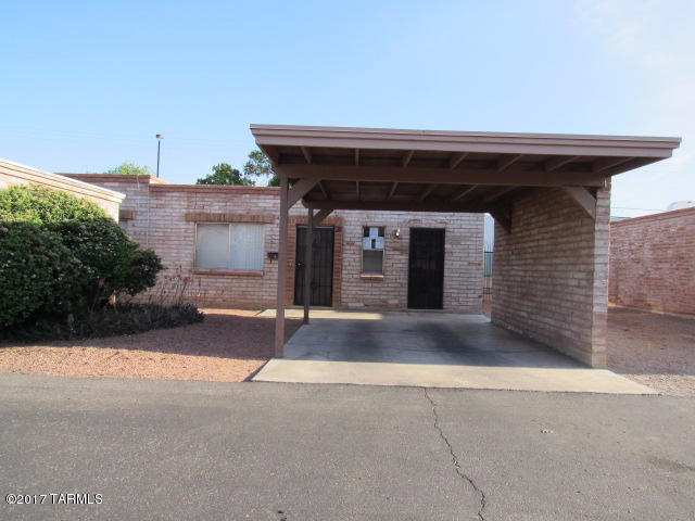 North Gate Town Houses (1) - Residential
