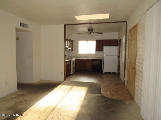 North Gate Town Houses (1) - Residential