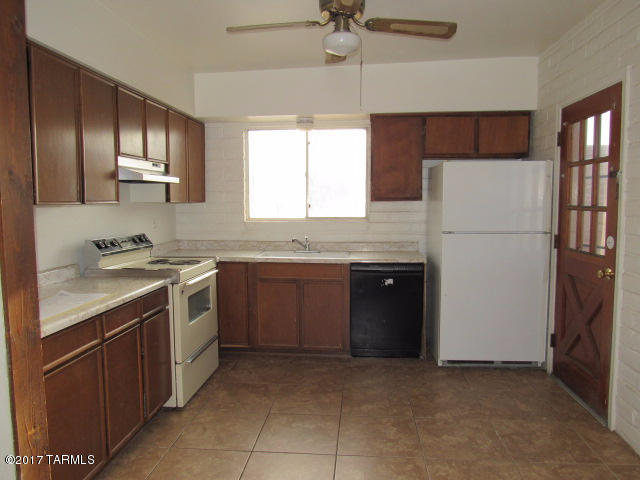 North Gate Town Houses (1) - Residential