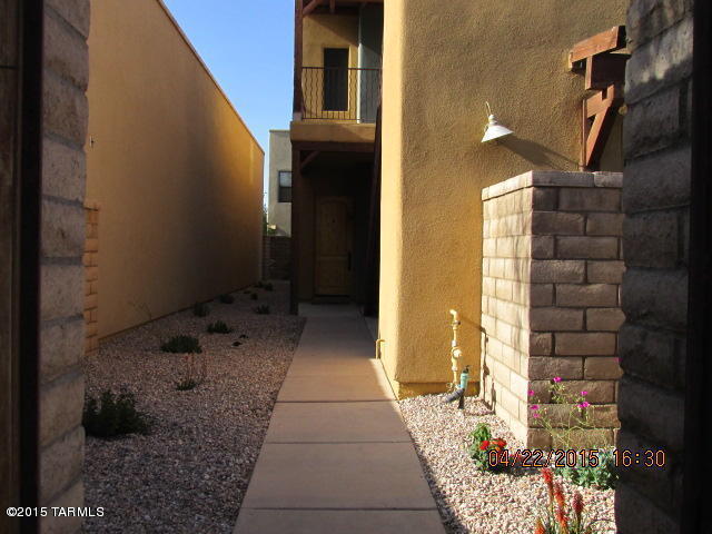 Miramonte at the River (1-163) - Residential Lease