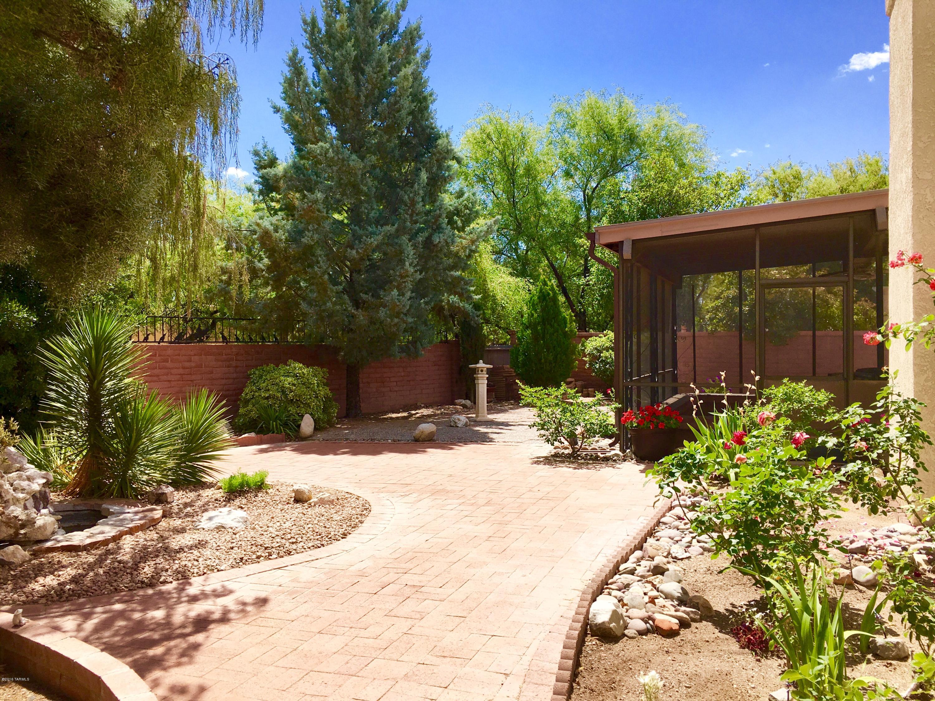 Hill Farm II (104-117) - Residential