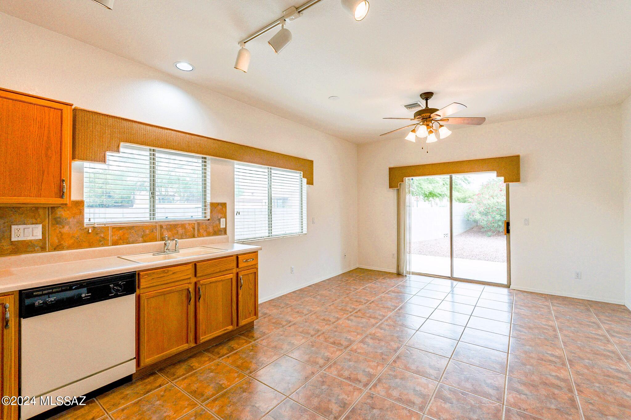 Sonoran Meadows (1-22) - Residential