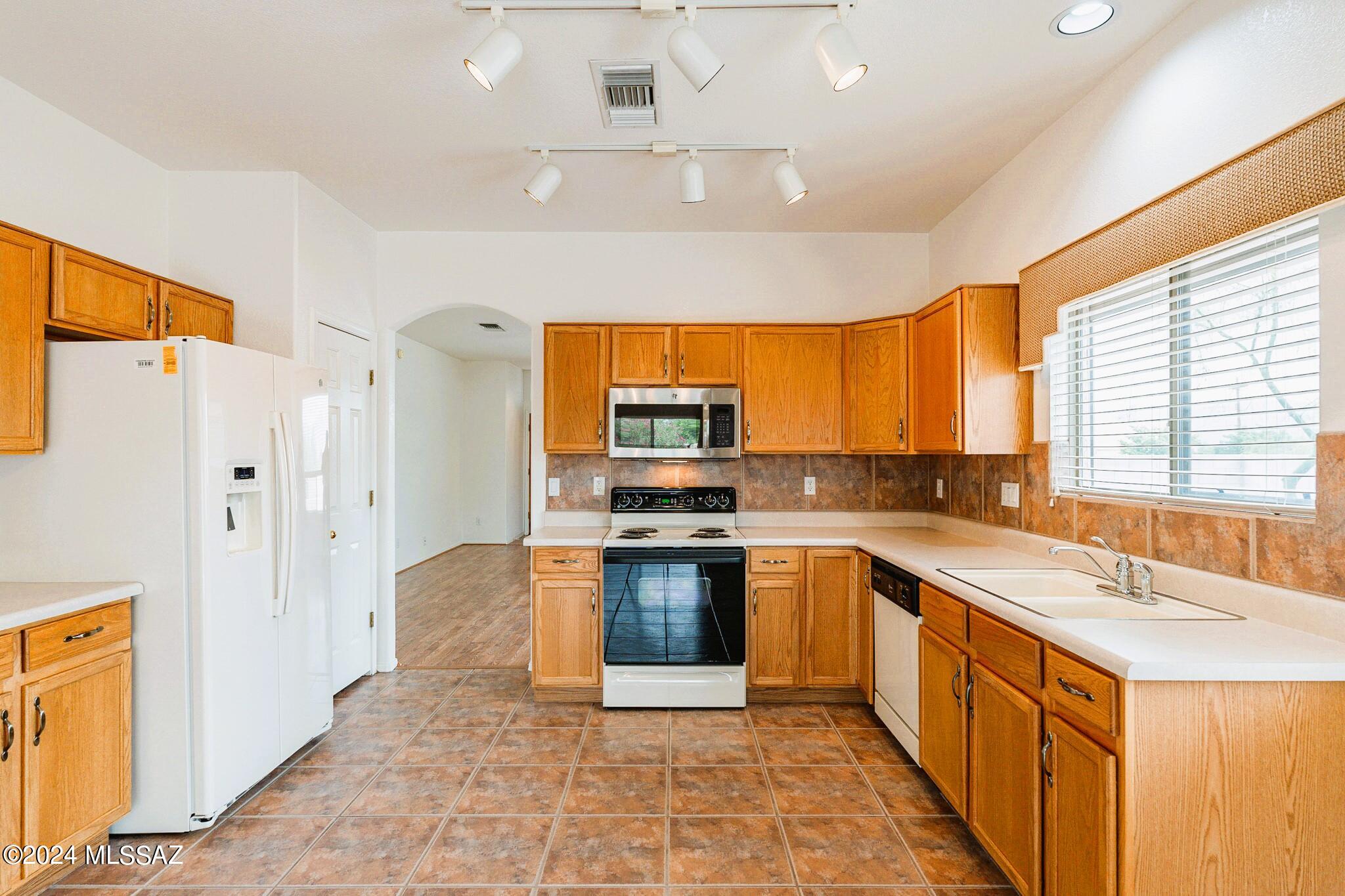 Sonoran Meadows (1-22) - Residential