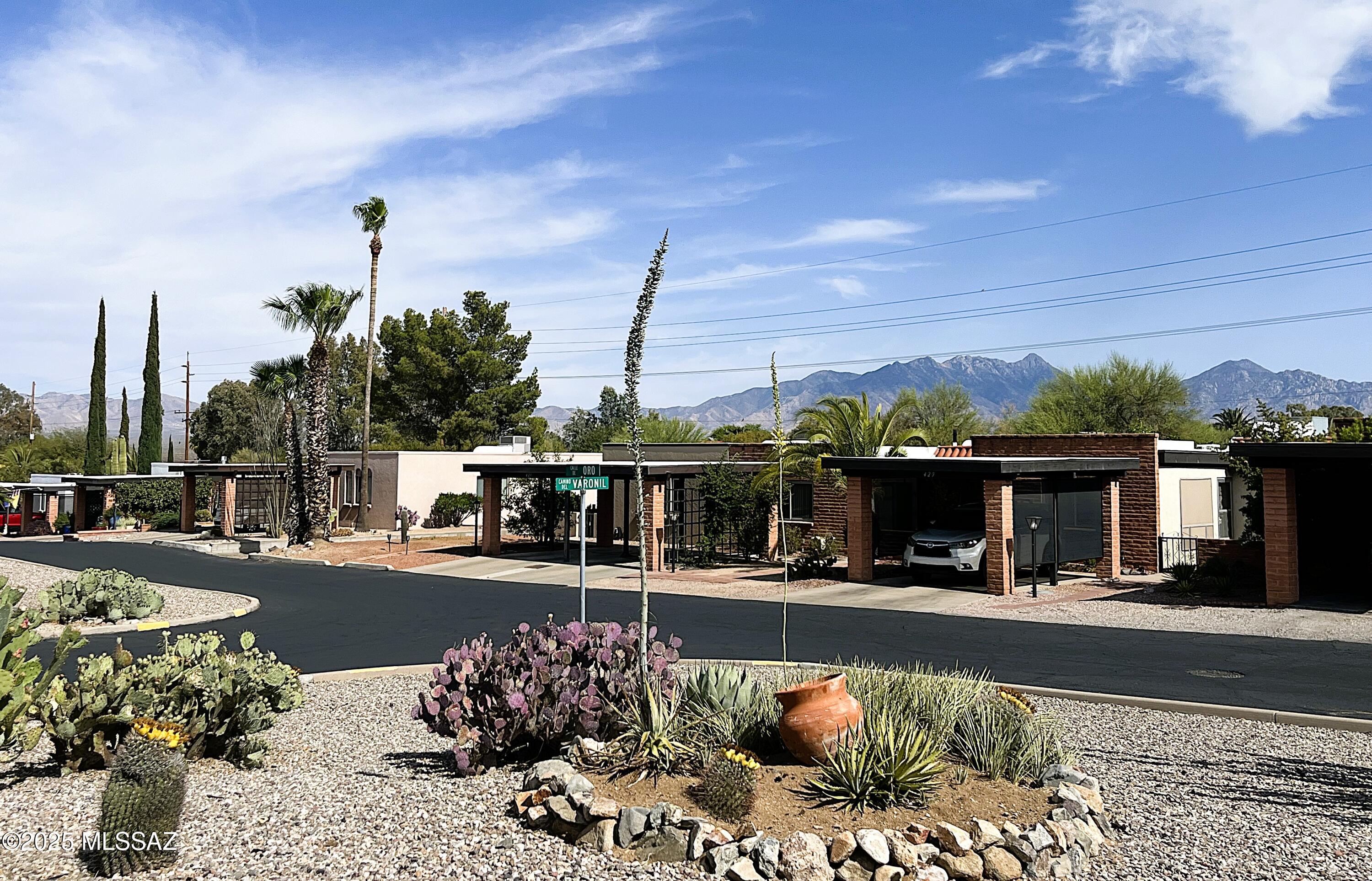 Green Valley Townhouses NO.3(1-258) - Residential
