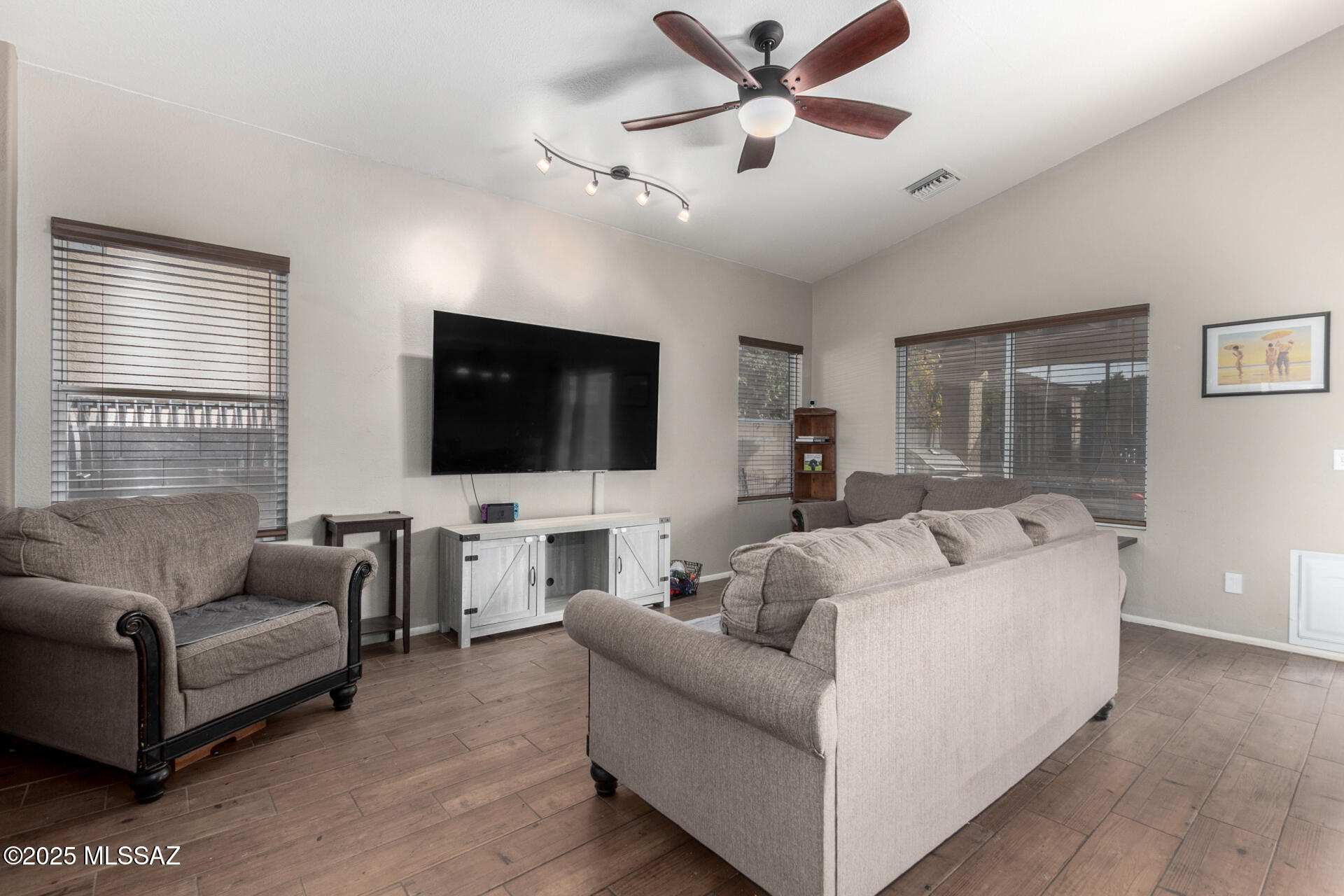 Silver Pass (1-276) - Residential