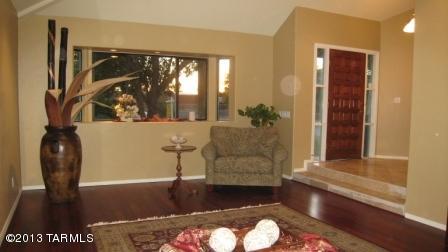 Absolutely gorgeous 3 bedrooms, 2 bath home in Sam Hughes.  Recently remodeled with stone fireplace, outdoor patio with fireplace, two car garage, walling distance to UA, Rincon Market!

Pre-Lease for August 2018