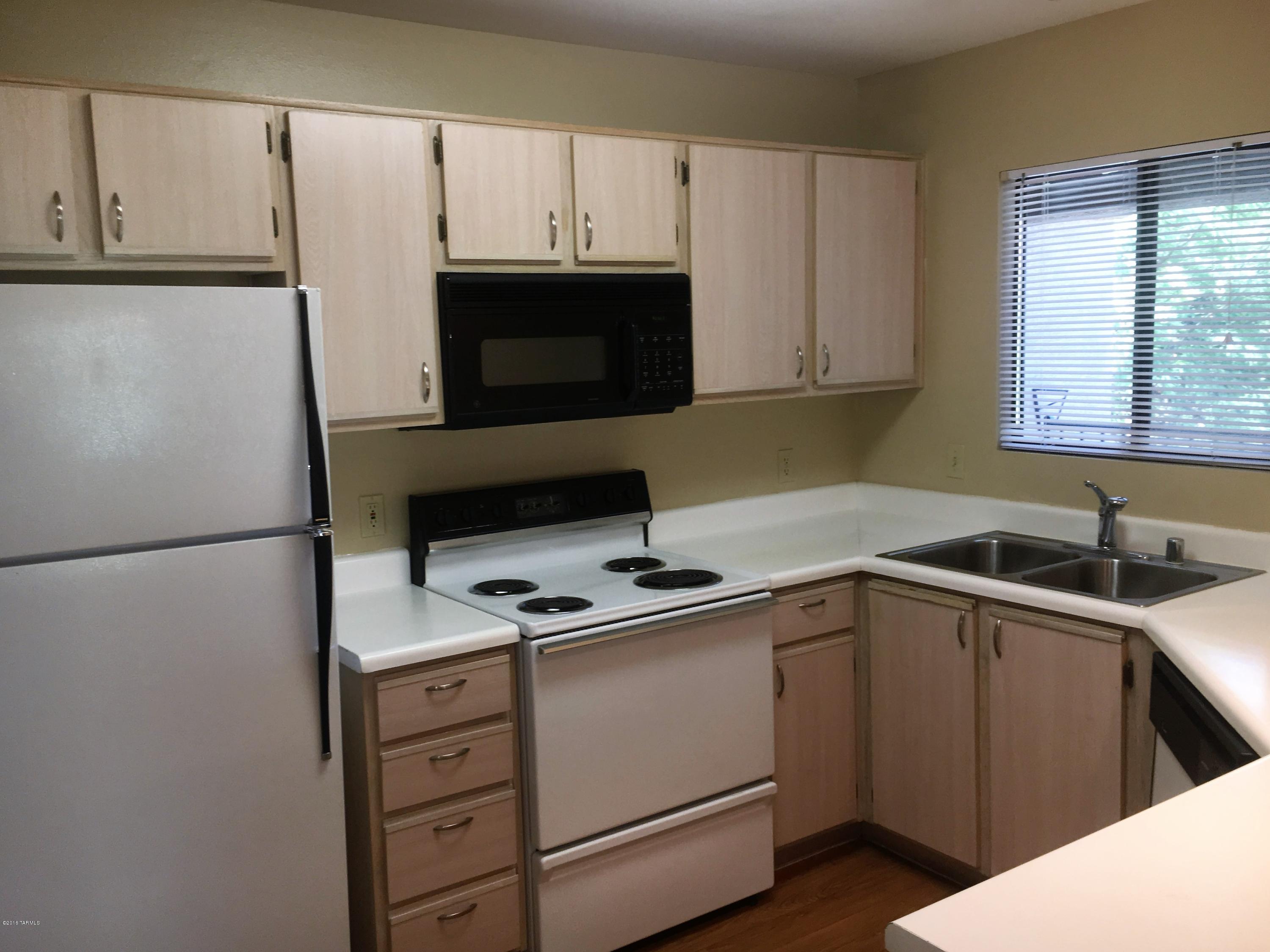 Veranda at Ventana Condominiums - Residential Lease