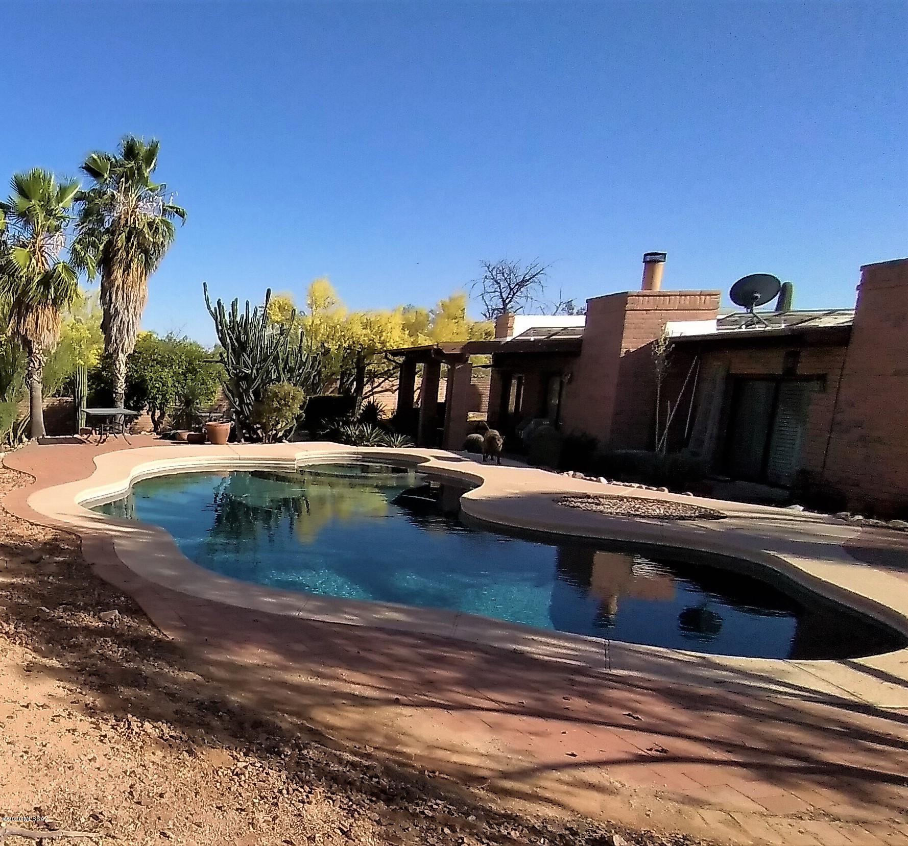 Casas Adobes Country Club Est. - Residential