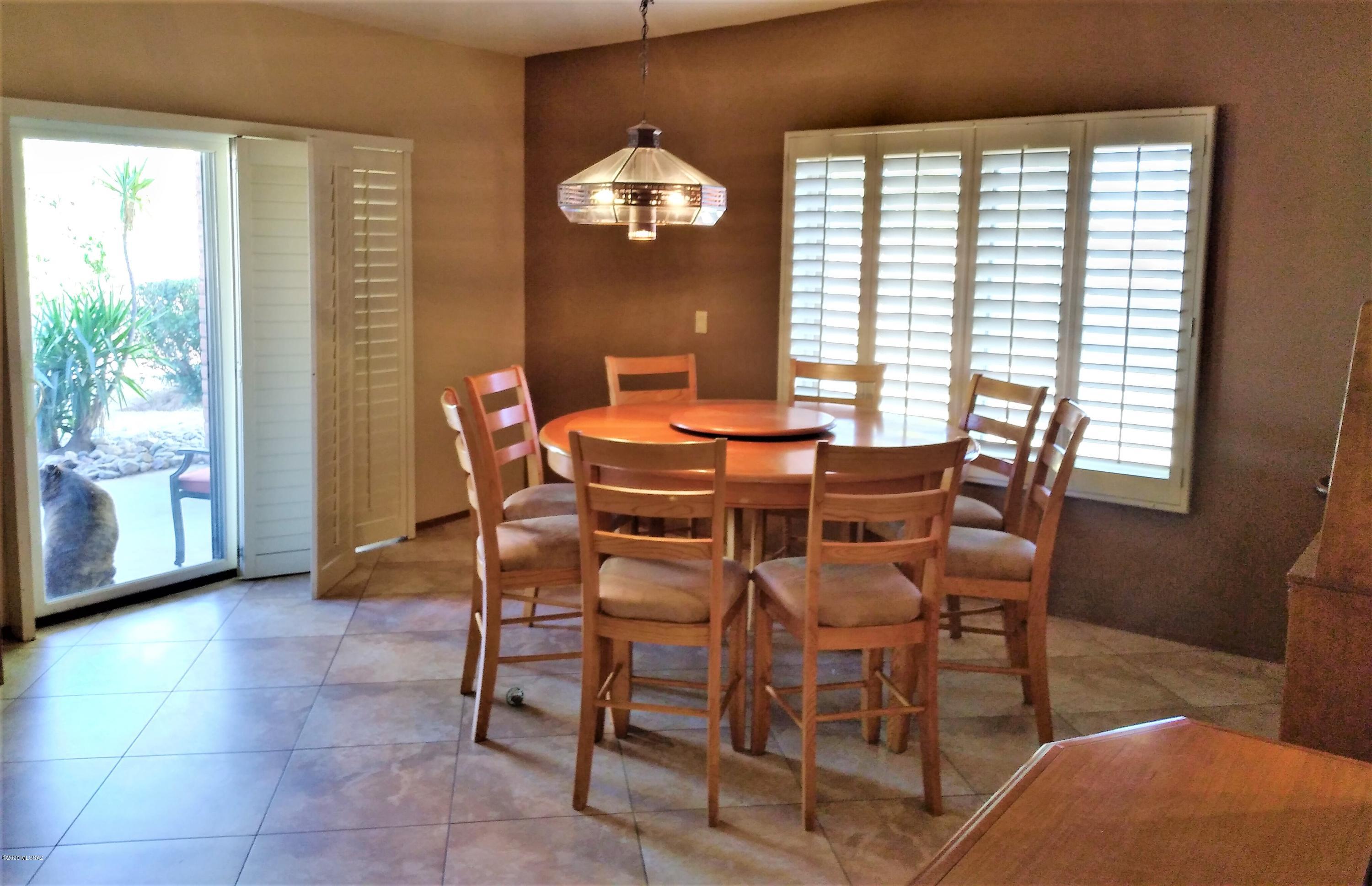 Casas Adobes Country Club Est. - Residential