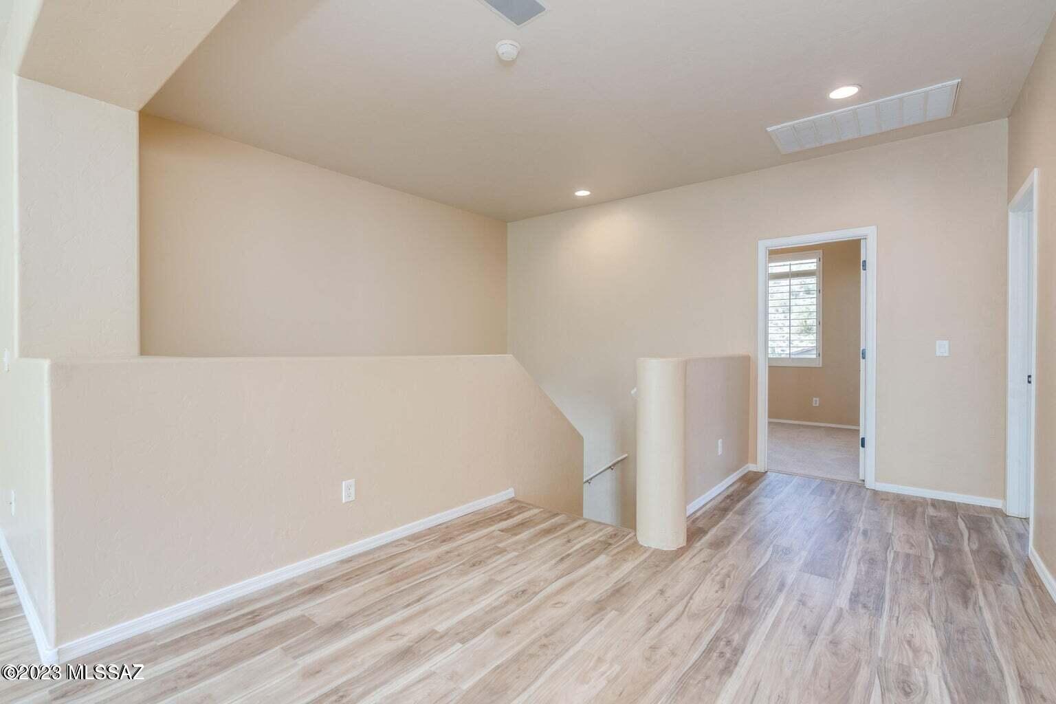 Sabino Mountain (1-290) - Residential Lease