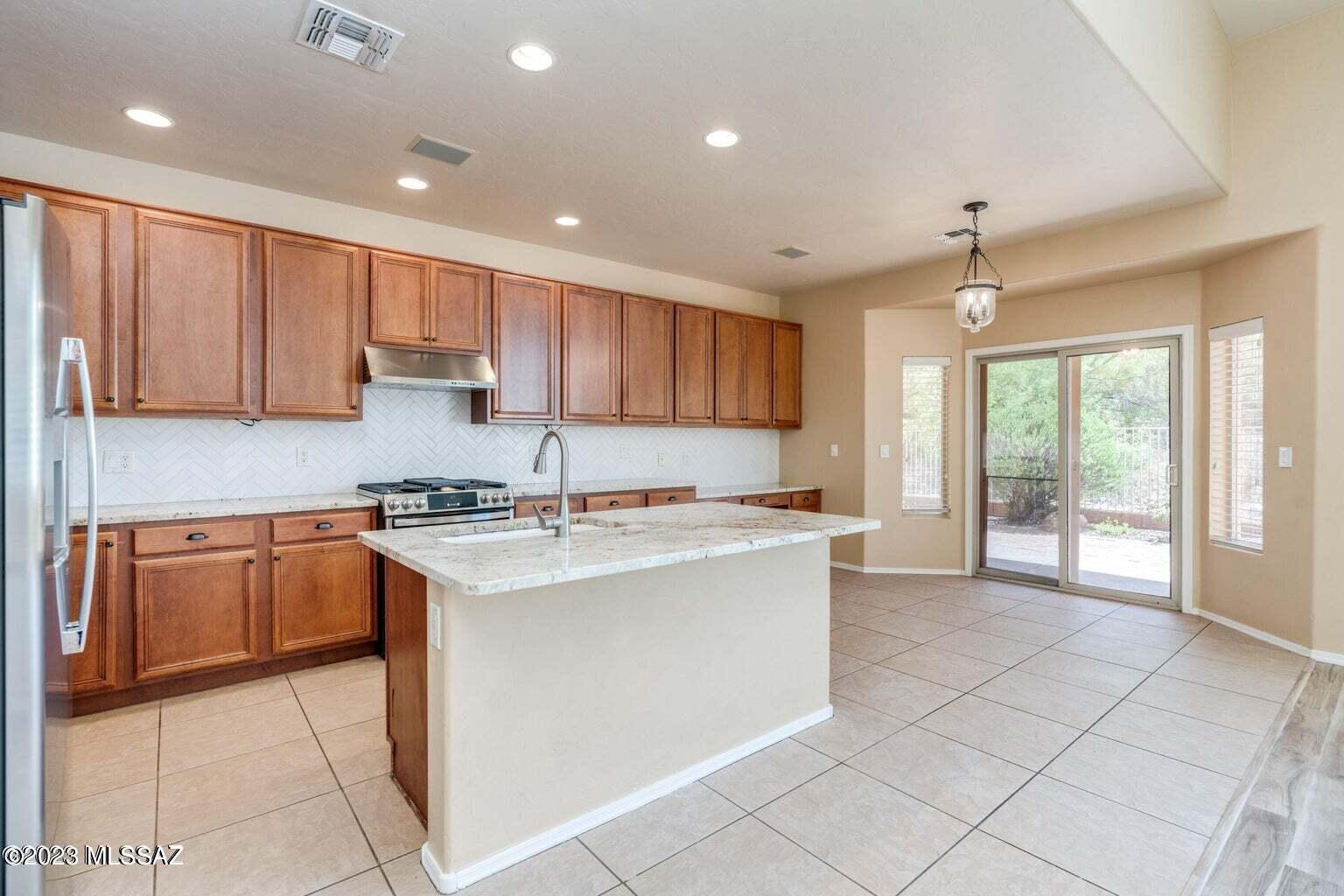 Sabino Mountain (1-290) - Residential Lease