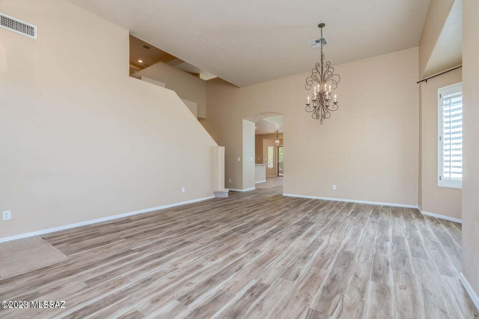 Sabino Mountain (1-290) - Residential Lease