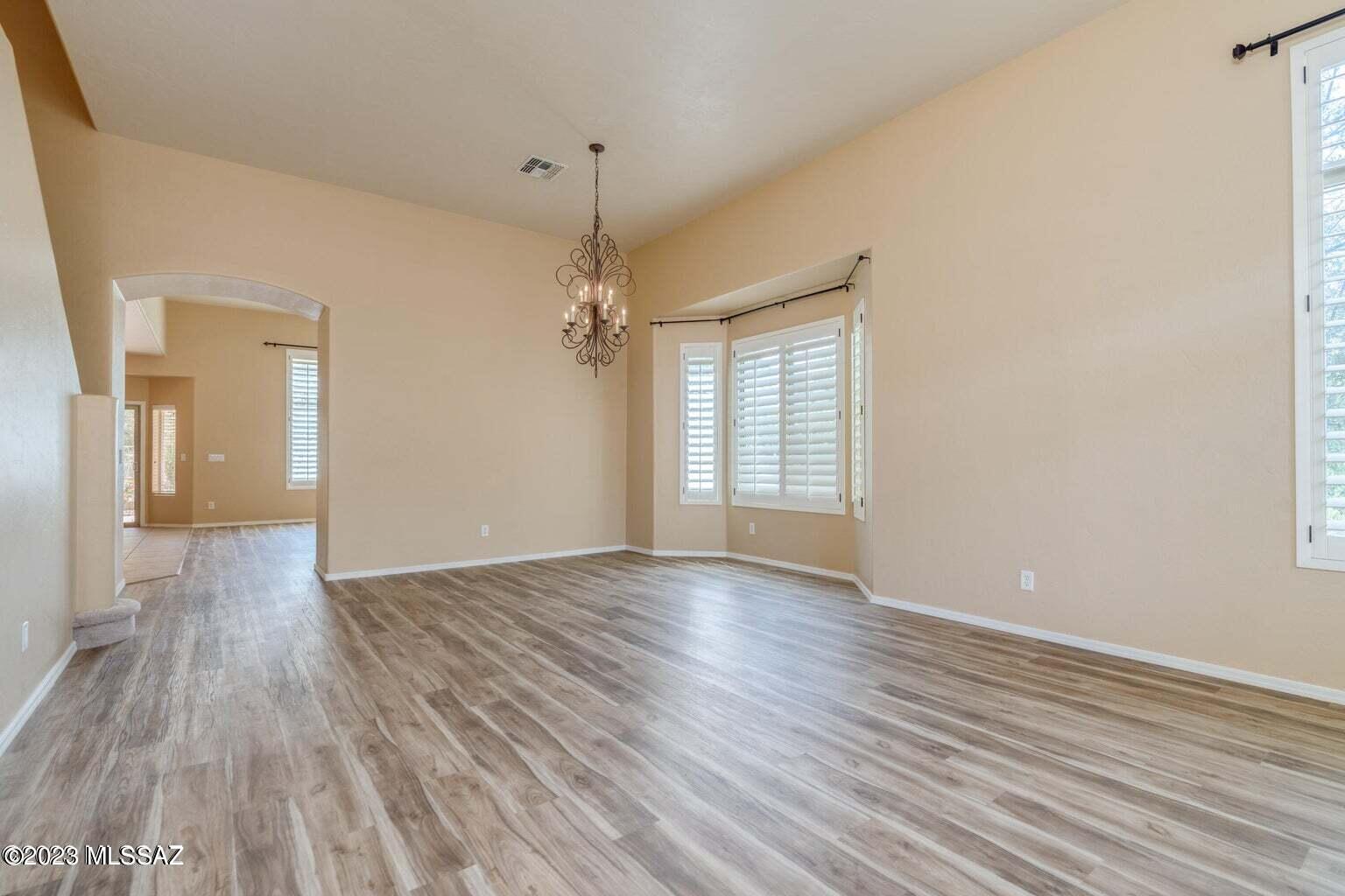 Sabino Mountain (1-290) - Residential Lease