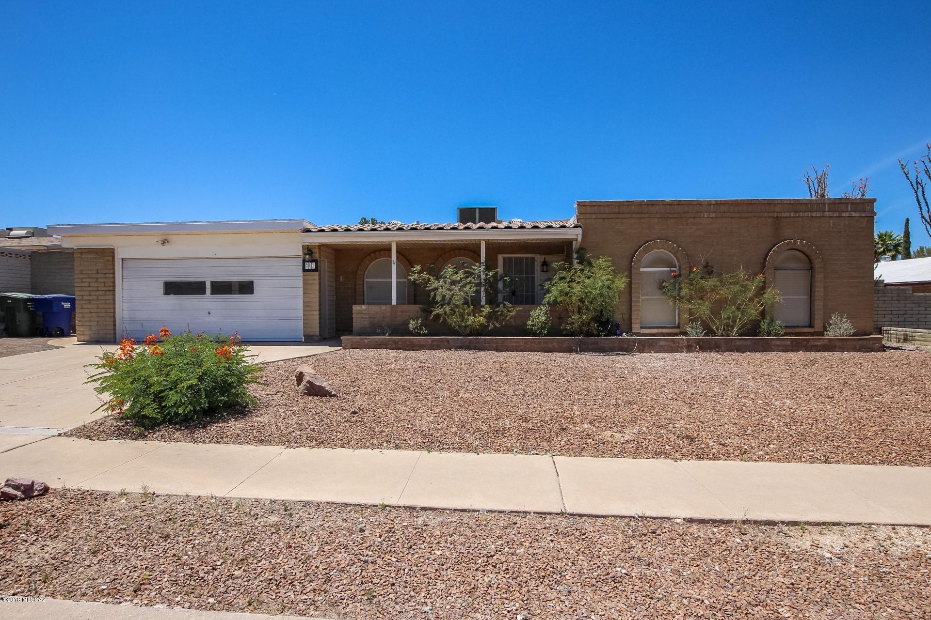 RANGE PRICING-Seller Accepts/Counters Offers $160,000-170,000! 3 Bedroom Sahuaro High, Starter Home With COOL POOL, AIR CONDITIONING AND GARAGE! Enjoy the mountain views and large, private walled yard. TILE throughout, GRANITE in kitchen, Full length Arizona room with work bench and area for vented BBQ. EXTRA PARKING-Pull in your   RV. Square footage does not include  Arizona room. ALL APPLIANCES included.
Storage Galore! Much more!